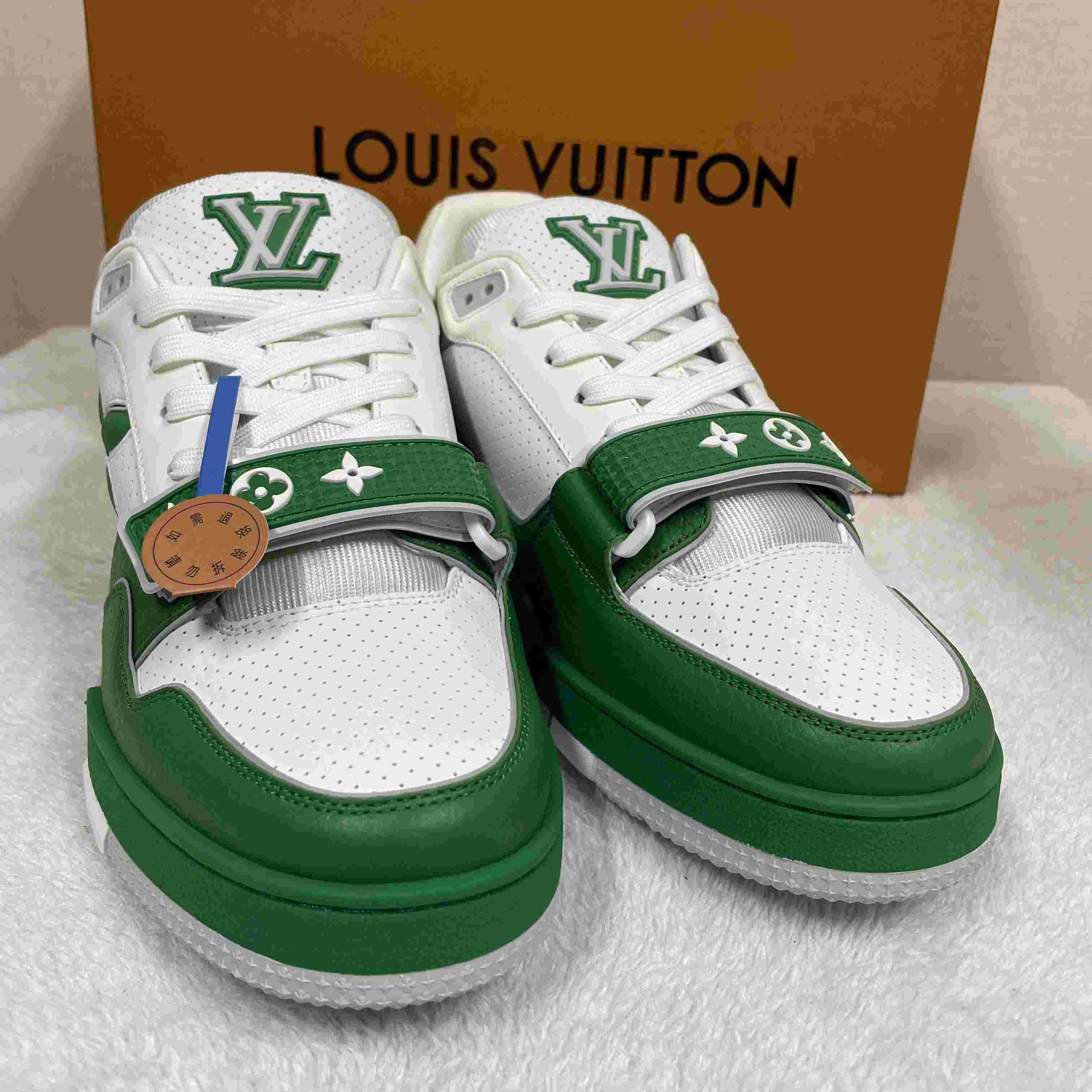 LV Trainer Sneaker 1AHTCZ  - EUR FASHION