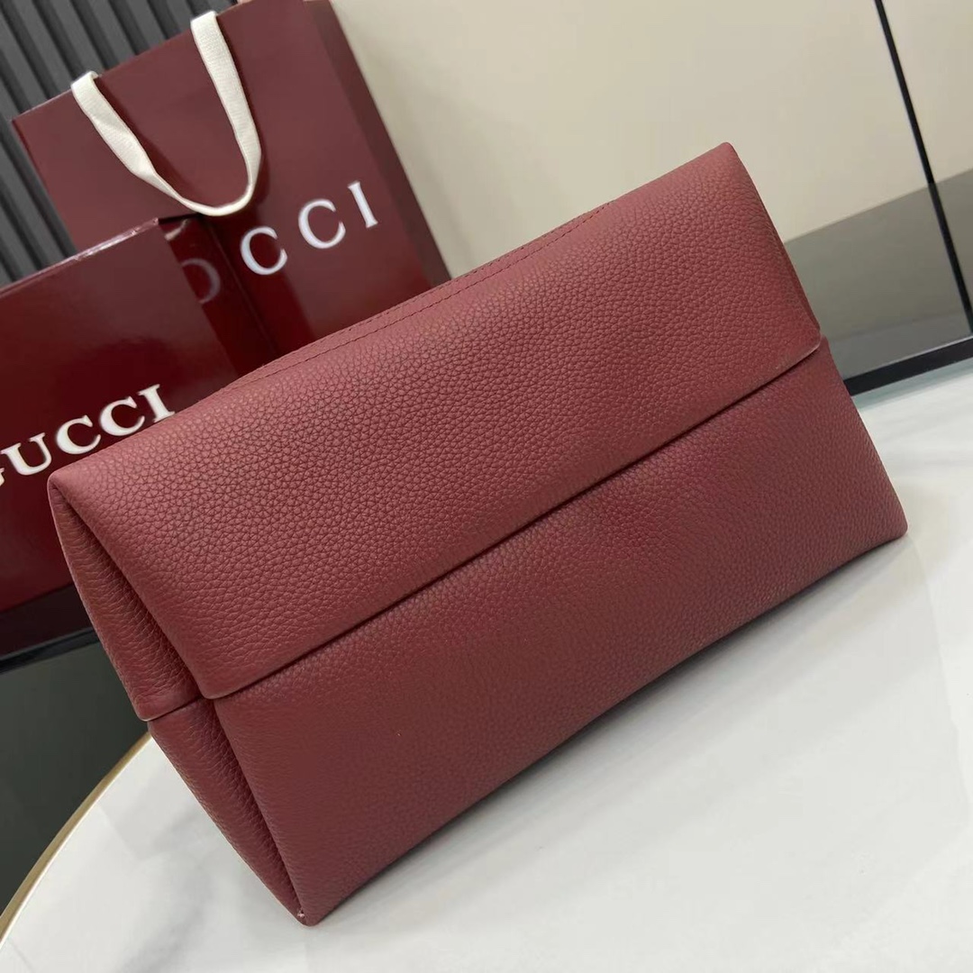 Gucci Softbit Medium Top Handle Bag - EUR FASHION