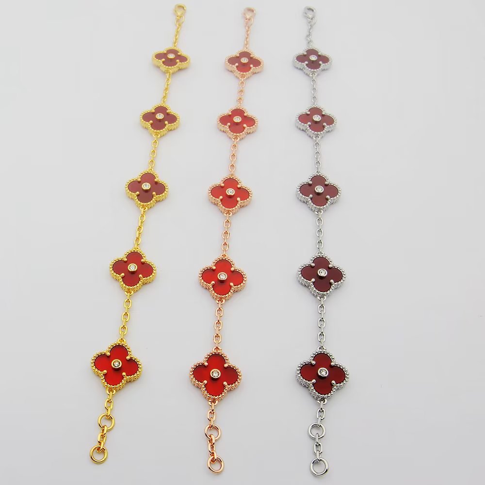 Van Cleef & Arpels Bracelet - EUR FASHION