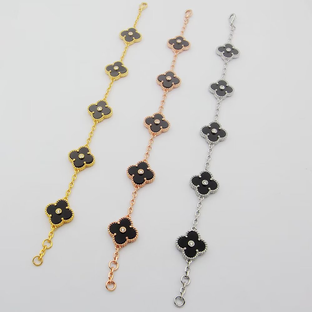 Van Cleef & Arpels Bracelet - EUR FASHION