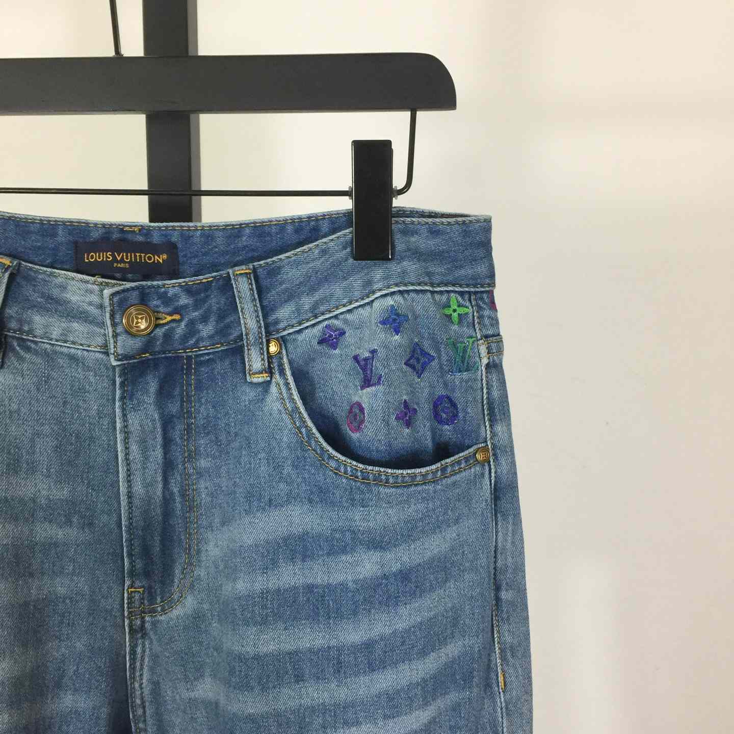 Louis Vuitton Jeans - EUR FASHION