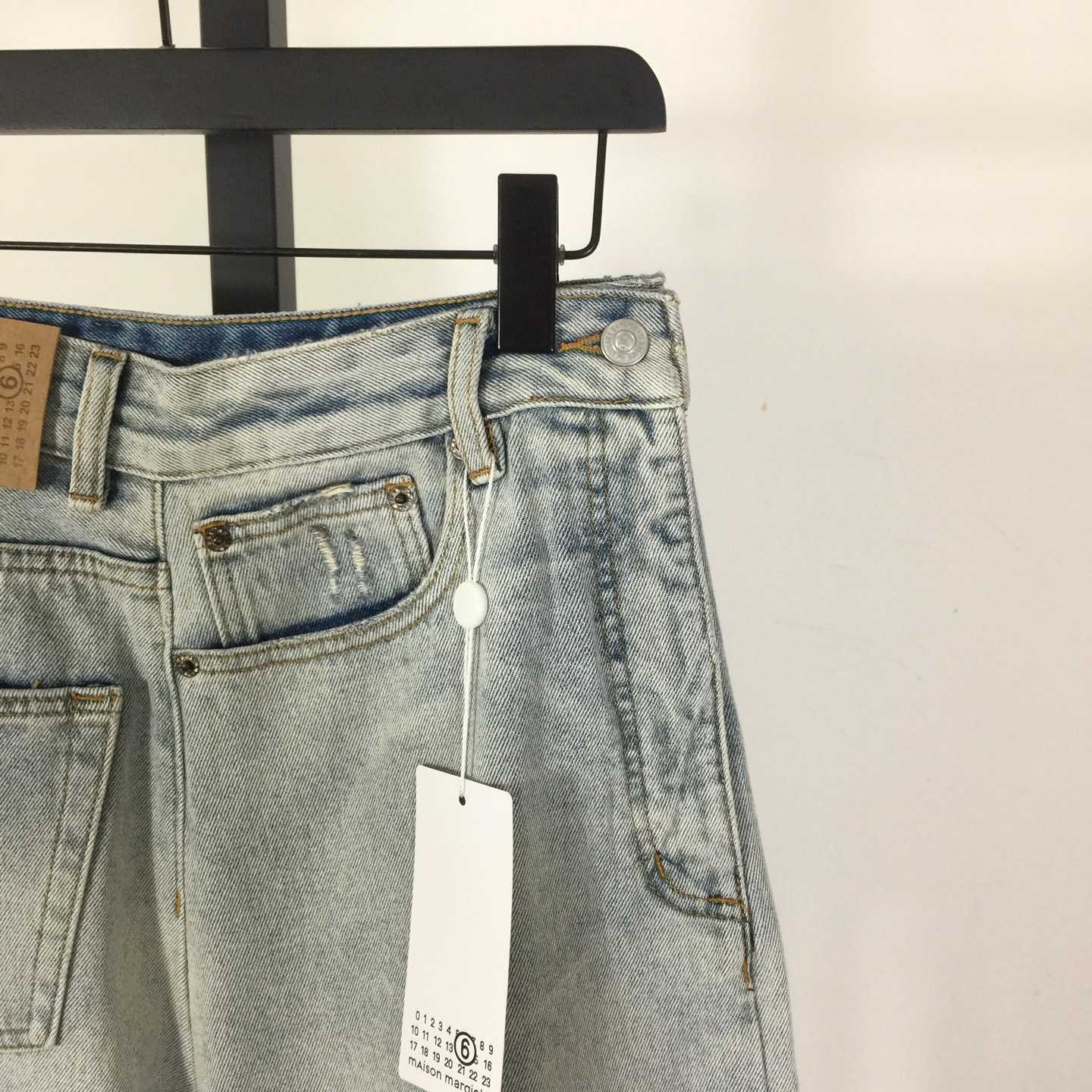 MM6 Maison Margiela Twist Wide Leg Jeans - EUR FASHION