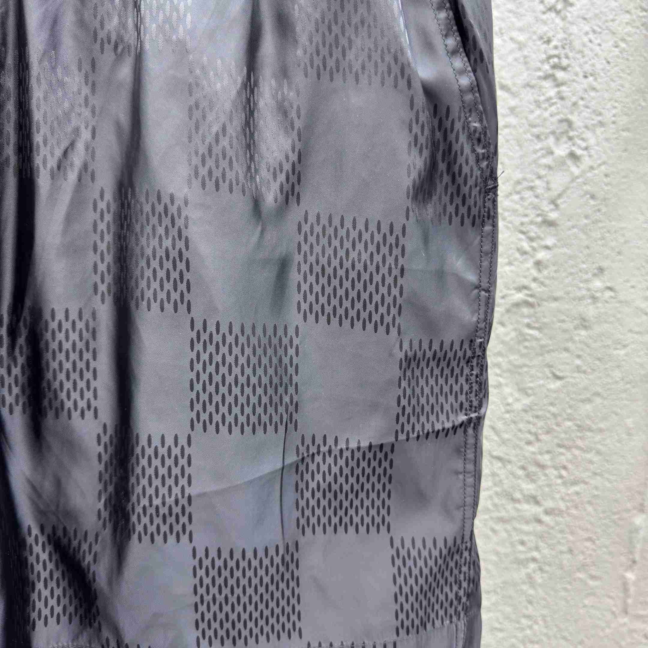 Louis Vuitton Damier Nylon Swim Shorts   1AGJPB - EUR FASHION