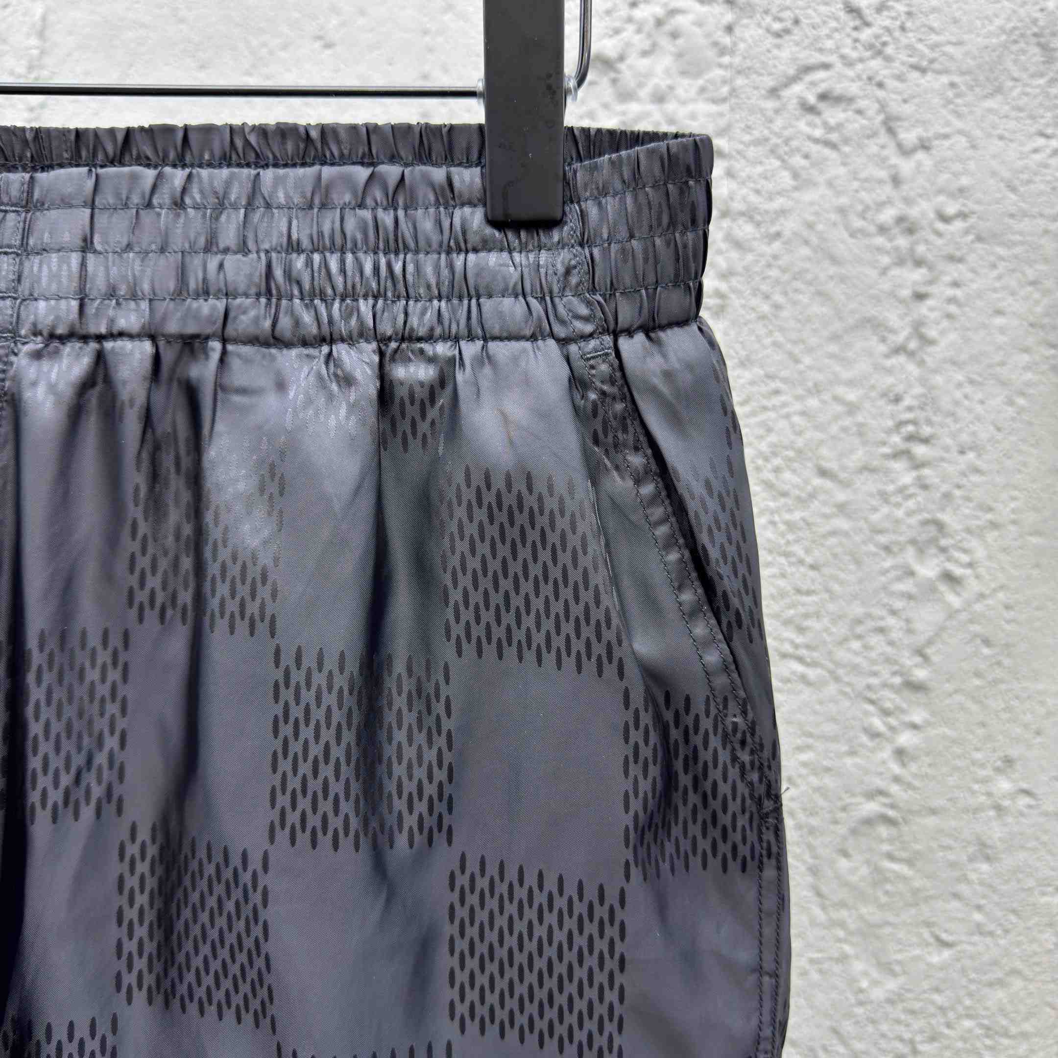 Louis Vuitton Damier Nylon Swim Shorts   1AGJPB - EUR FASHION