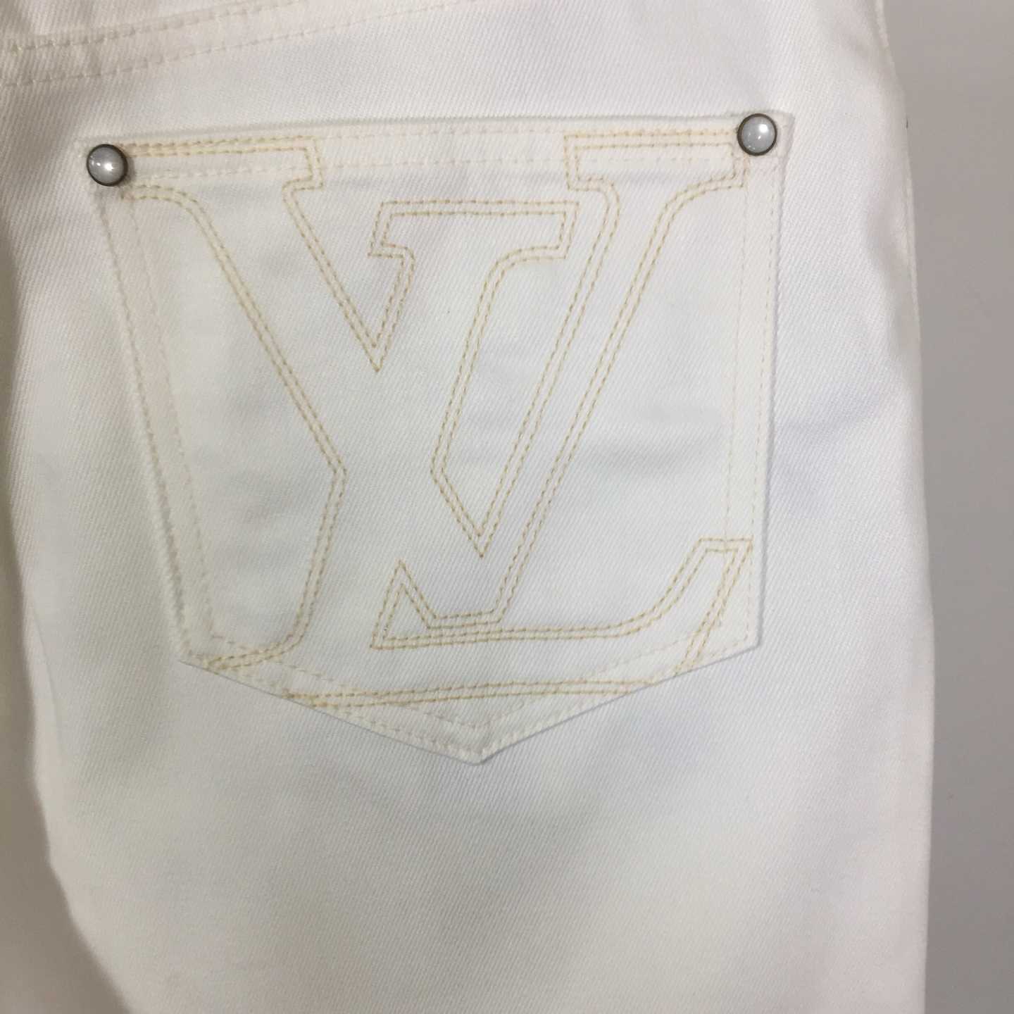 Louis Vuitton Denim Shorts   1AHVDJ - EUR FASHION