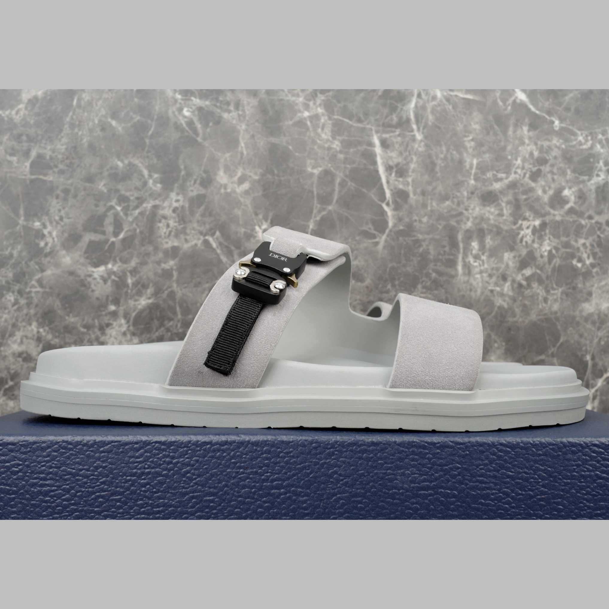 Dior Aqua Sandal  - EUR FASHION