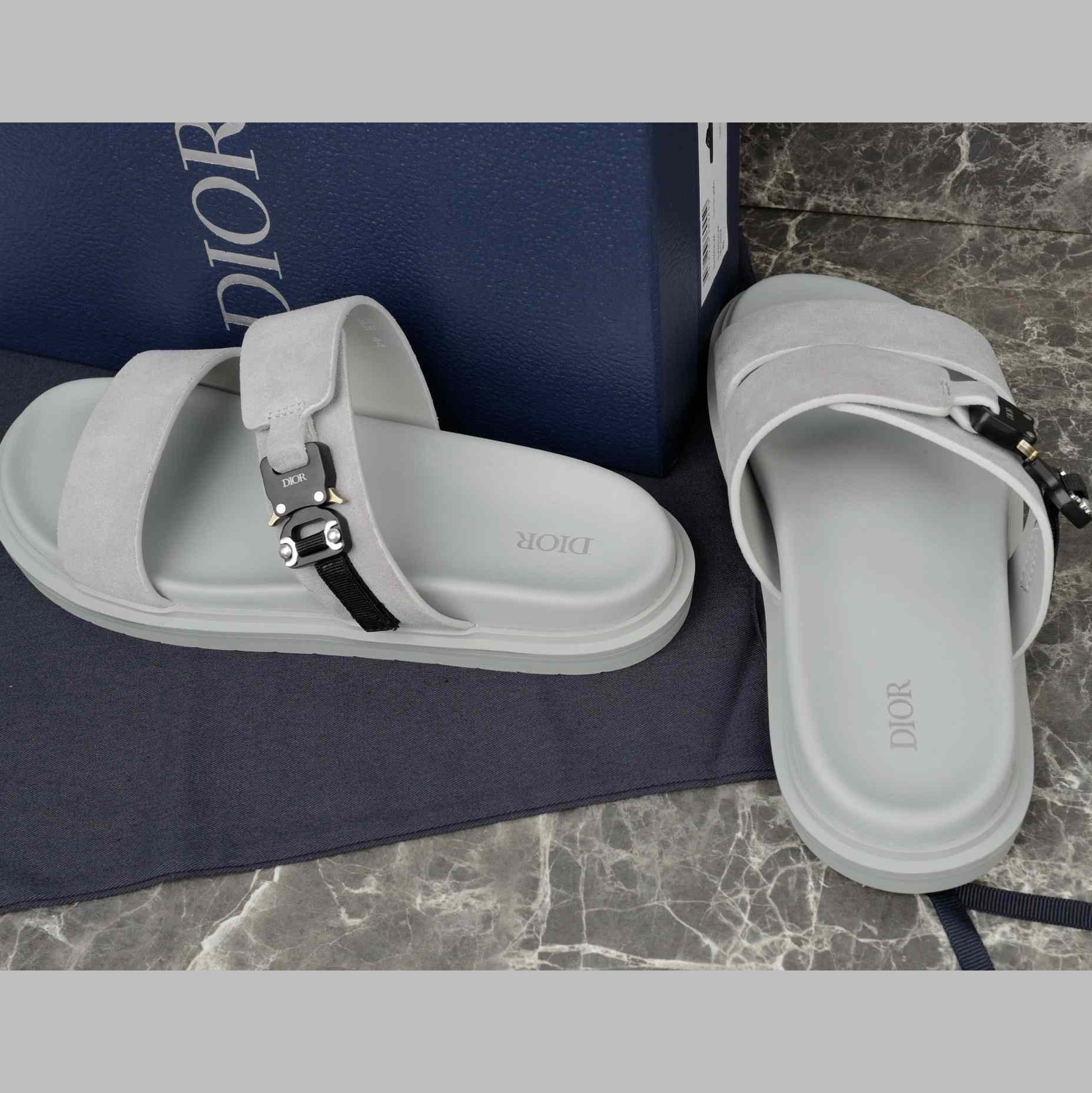 Dior Aqua Sandal  - EUR FASHION