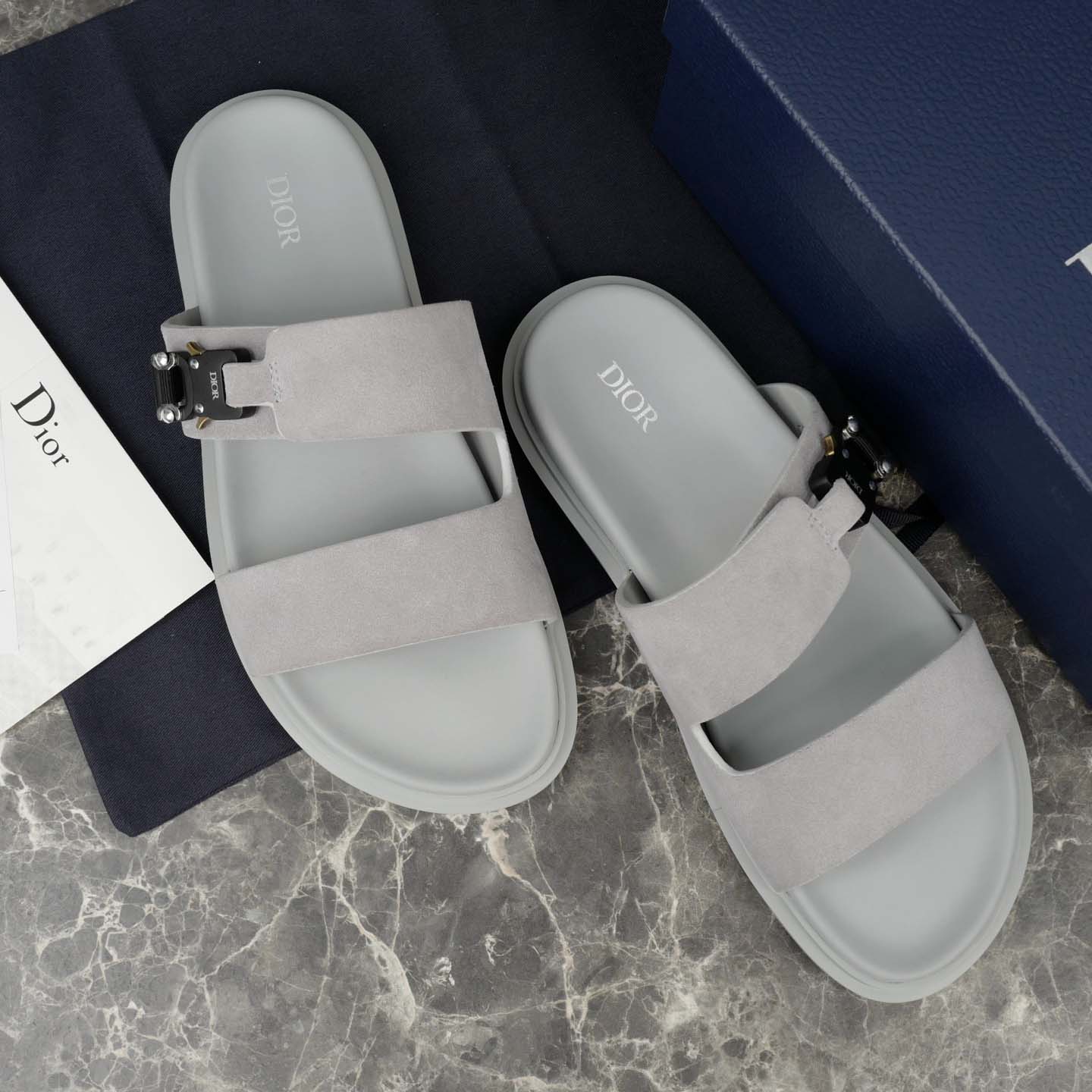 Dior Aqua Sandal  - EUR FASHION