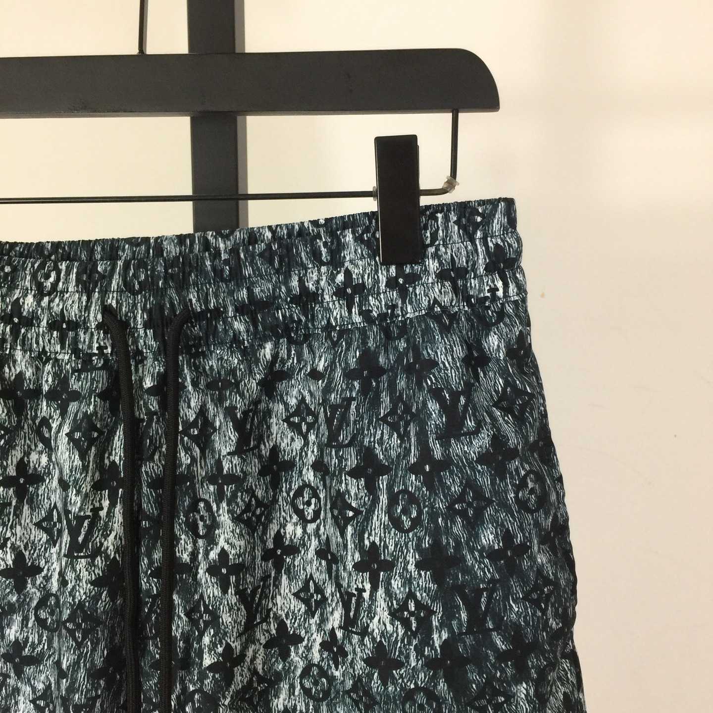 Louis Vuitton Monogram Shorts - EUR FASHION