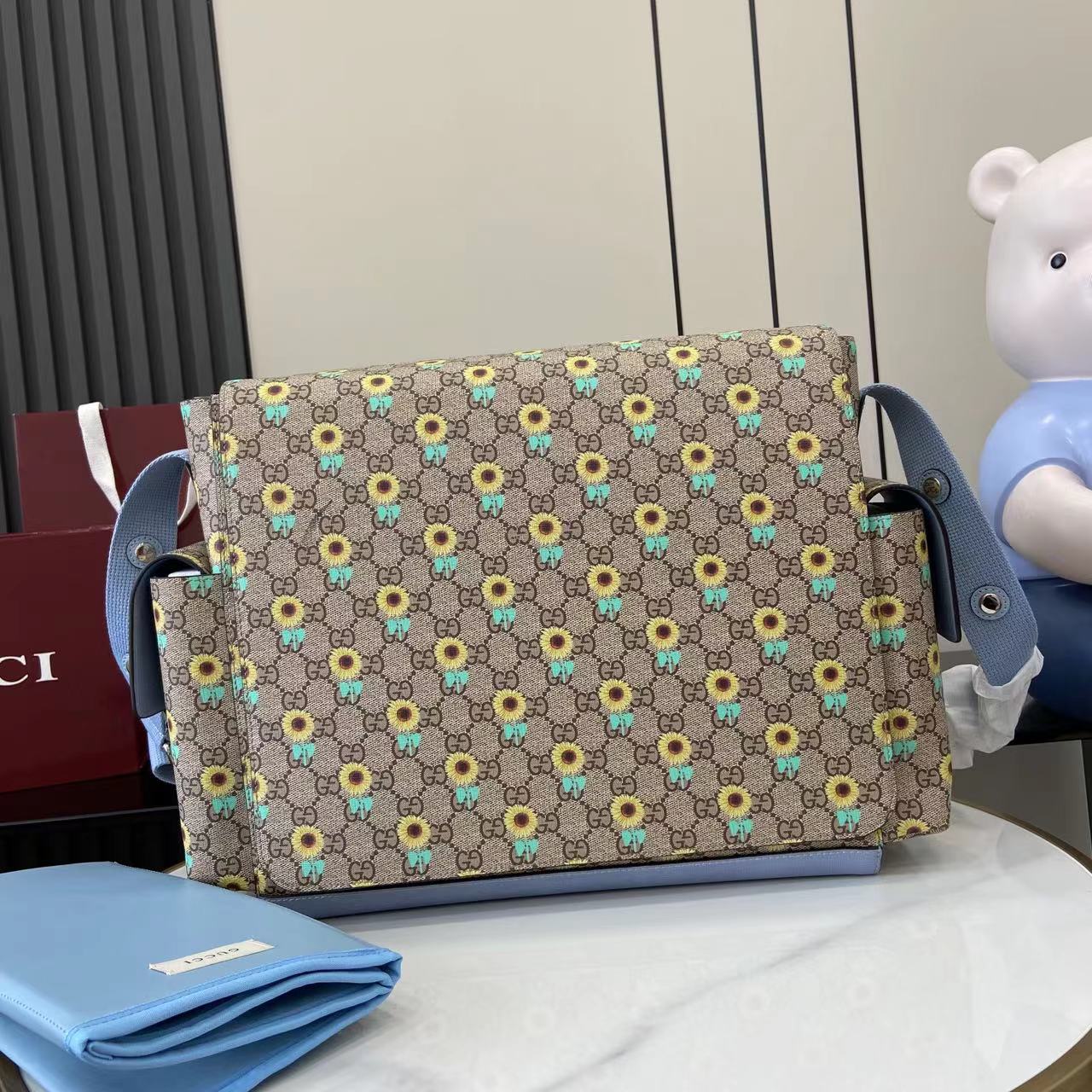 Gucci Large Changing Bag - EUR FASHION
