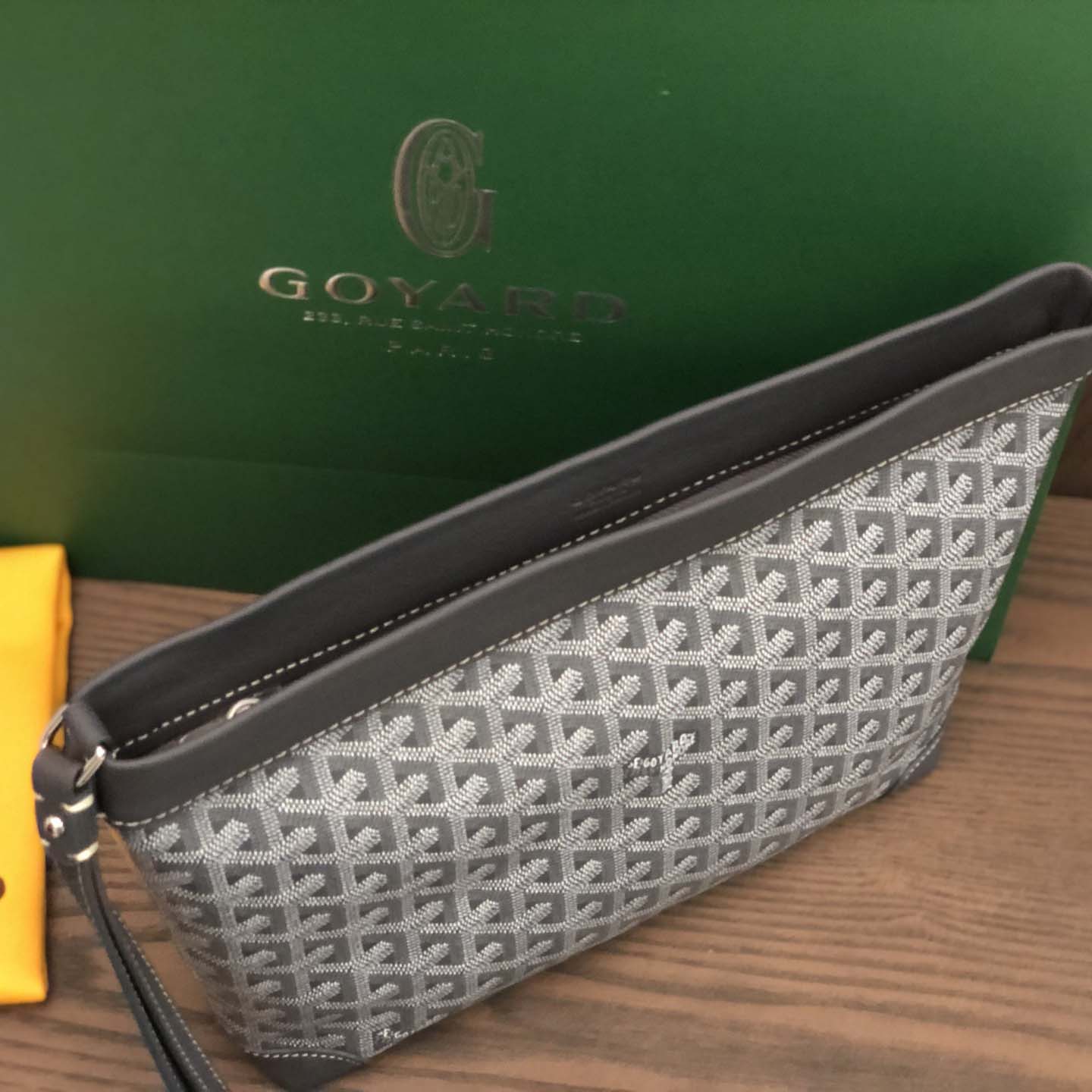Goyard Conti Pouch - EUR FASHION