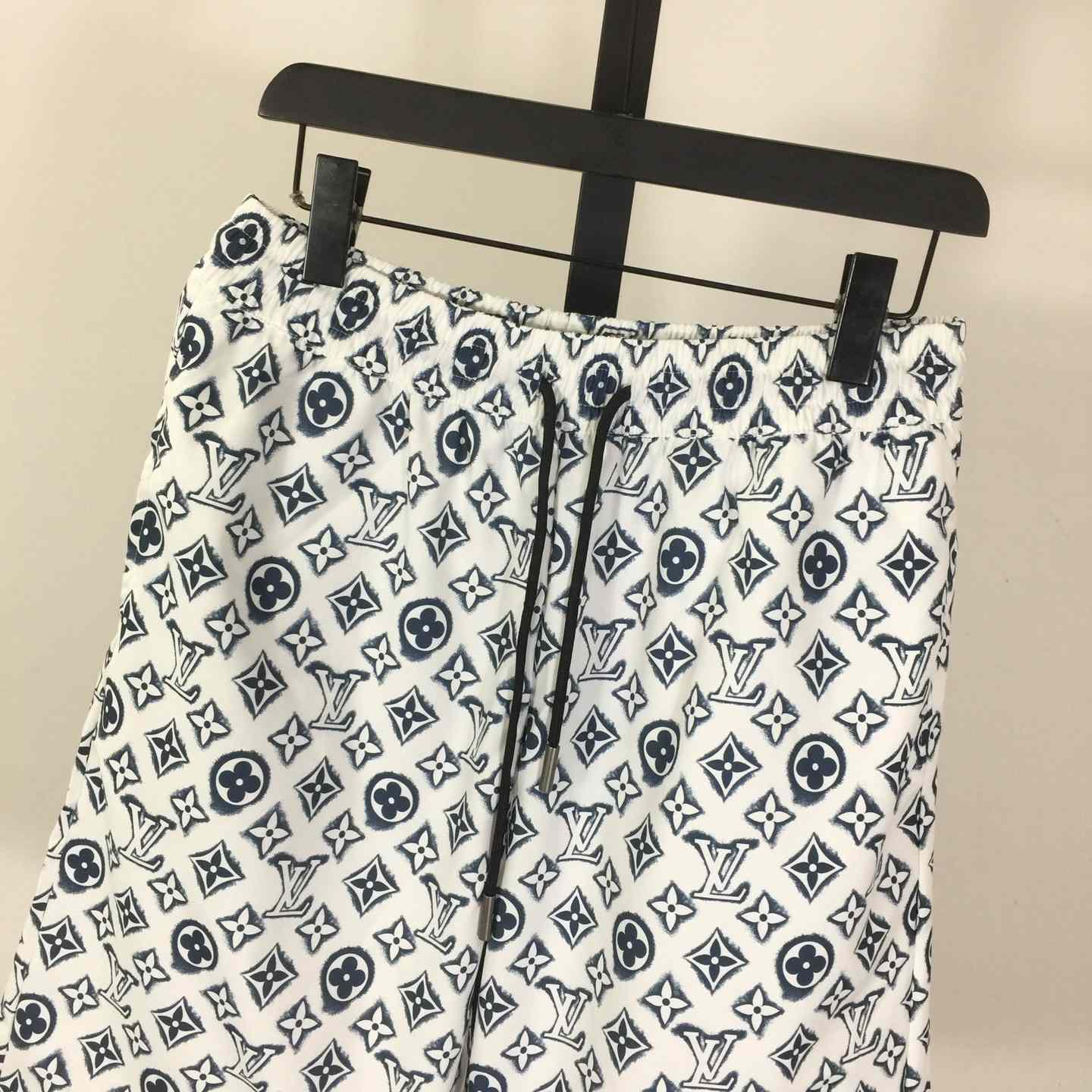 Louis Vuitton Monogram Shorts - EUR FASHION