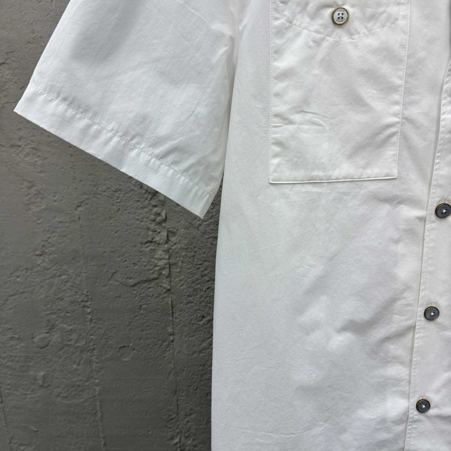 Louis Vuitton Signature Short-Sleeved Cotton Shirt   1AHCHO - EUR FASHION