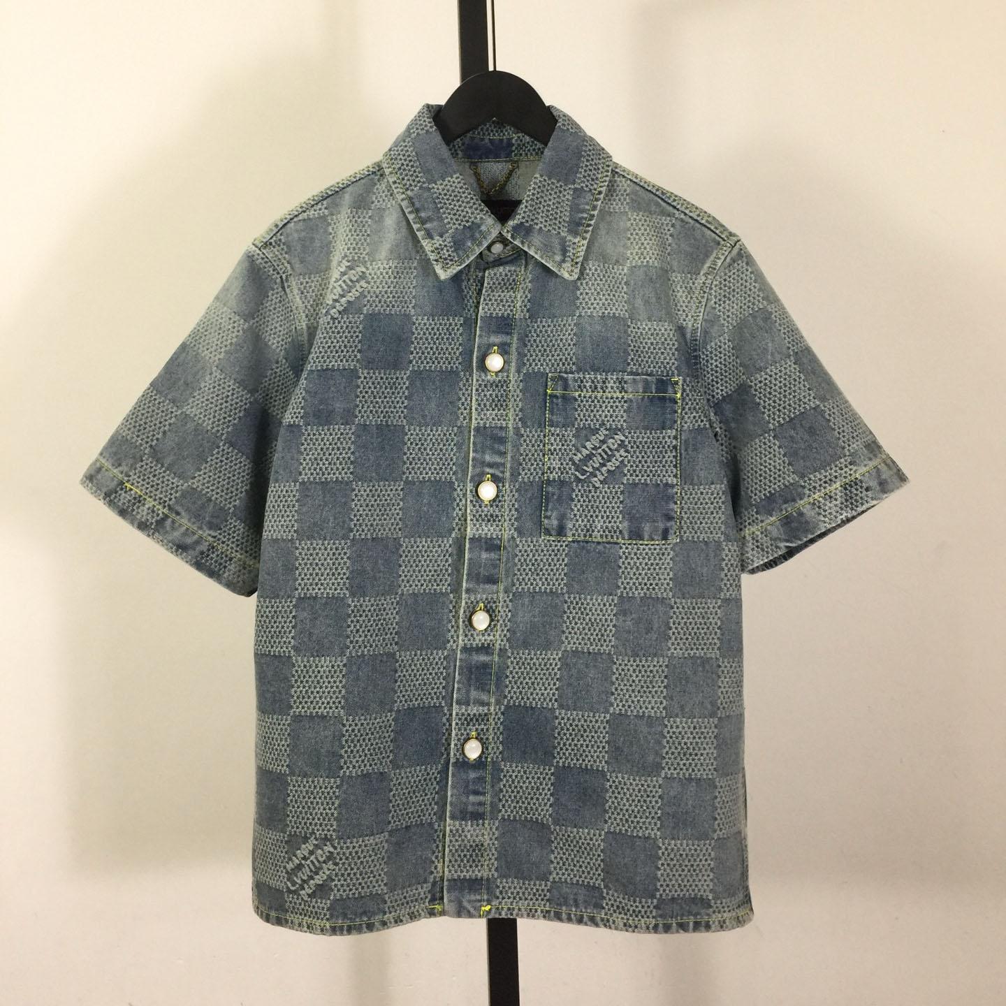 Louis Vuitton Damier 3D Light Denim Short-Sleeved Shirt   1AHVYX - EUR FASHION