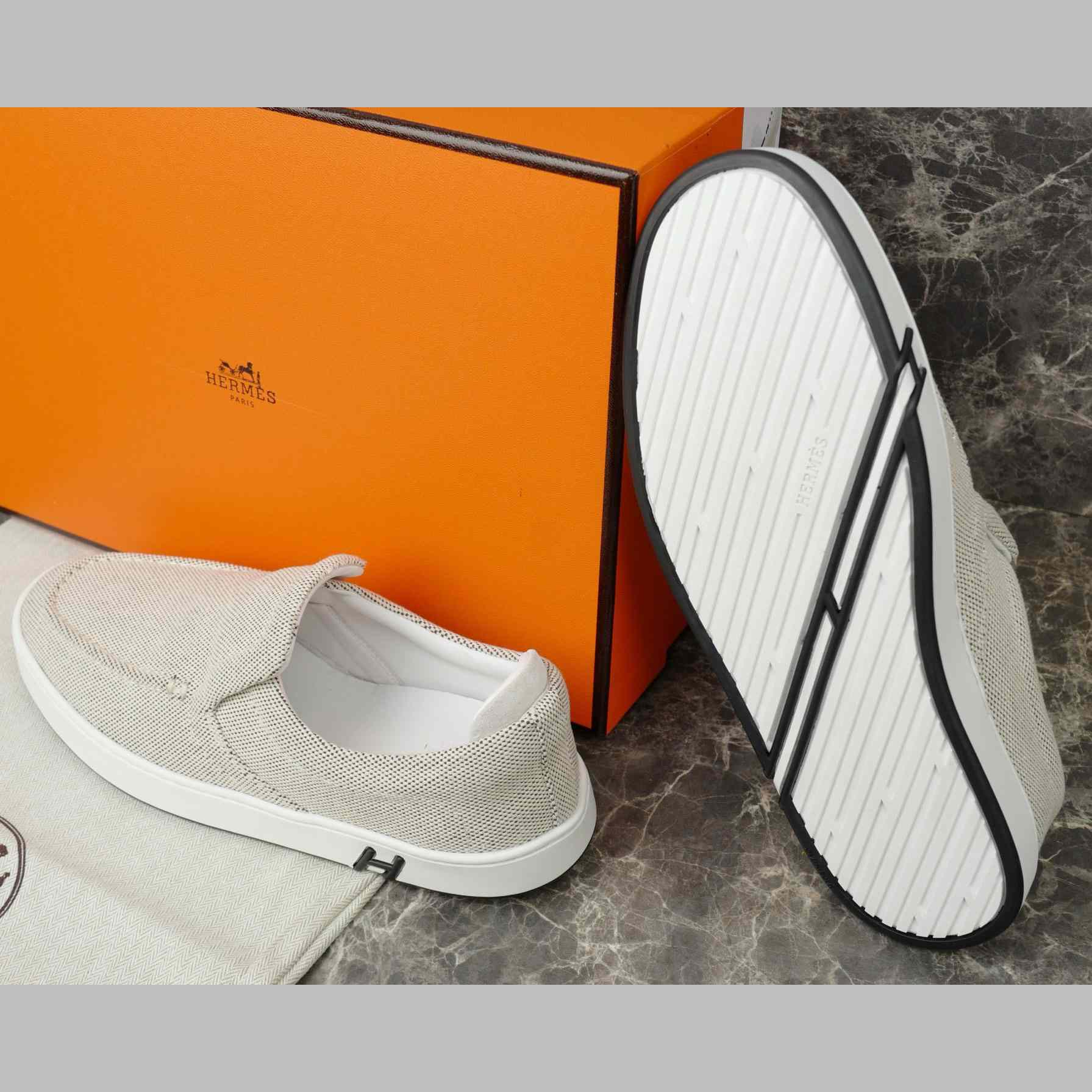 Hermes Kiddy Slip-on Sneaker - EUR FASHION