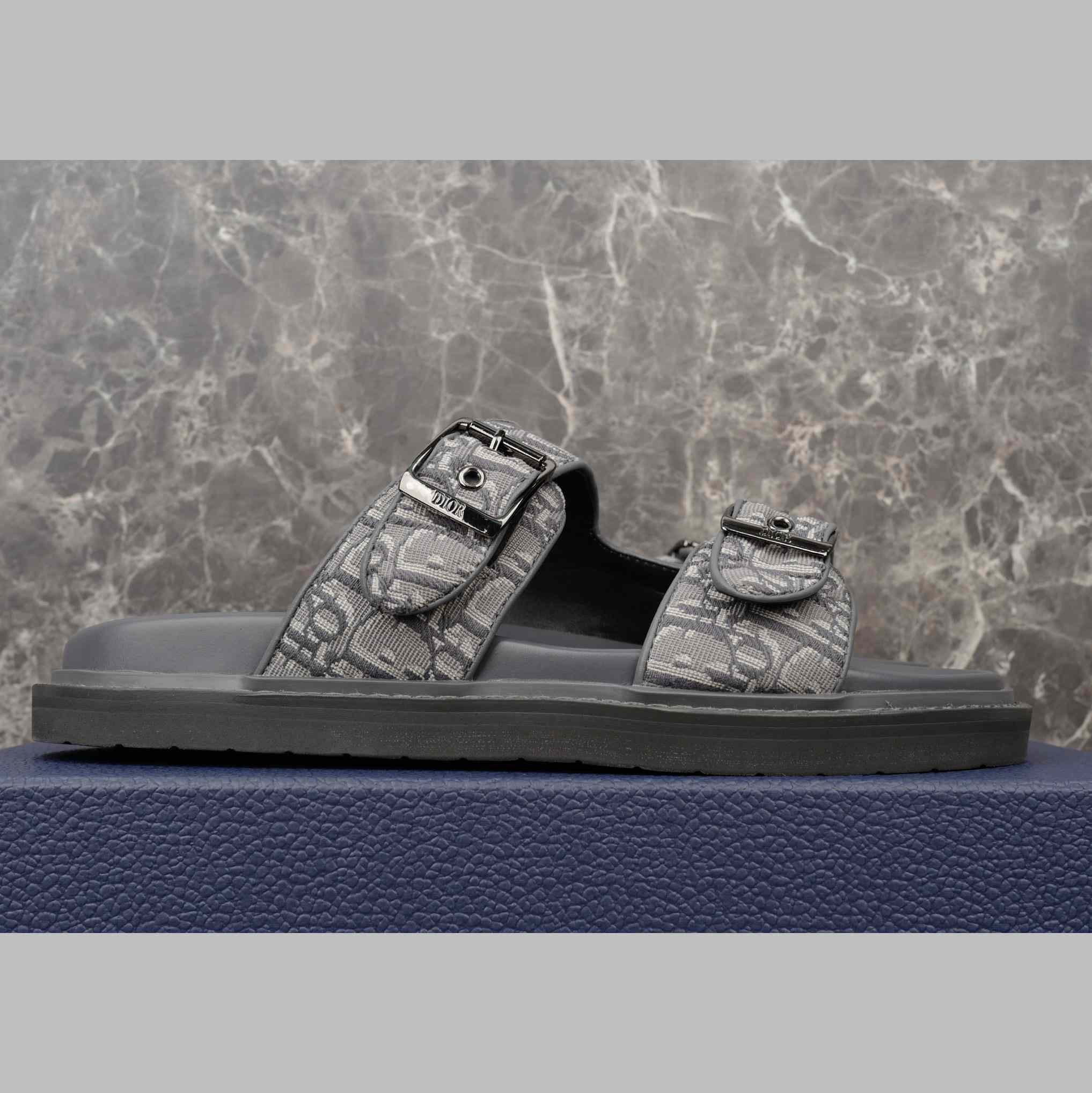 Dior Aqua Sandal   - EUR FASHION