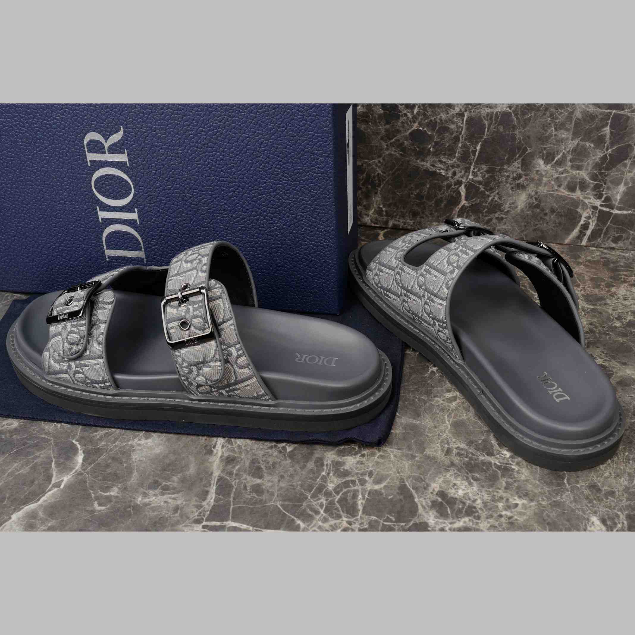 Dior Aqua Sandal   - EUR FASHION