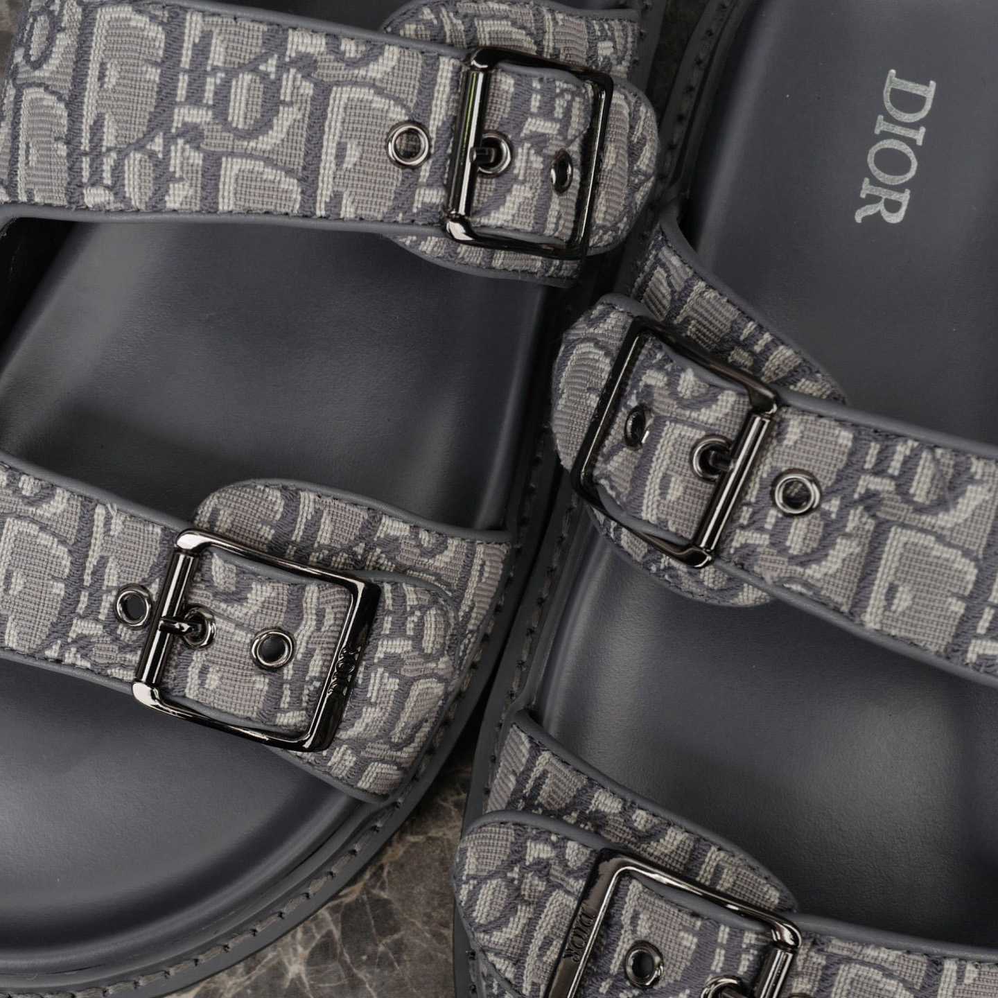 Dior Aqua Sandal   - EUR FASHION
