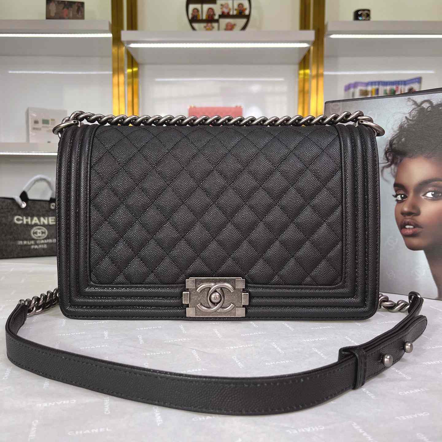 Chanel Boy Handbag  17.5×28×7.5cm   (50% Off Sale)  pb143 - EUR FASHION