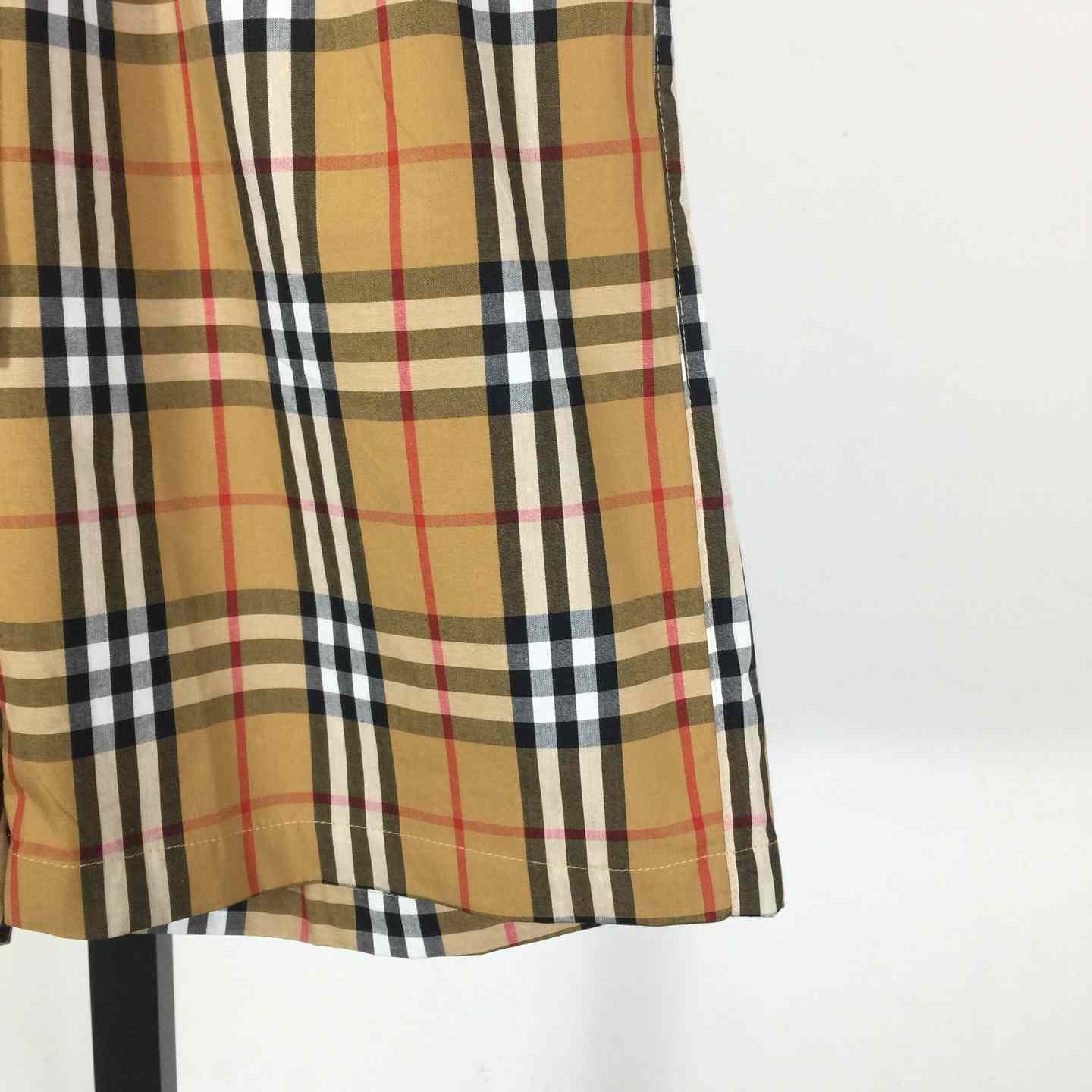 Burberry Check Shorts - EUR FASHION