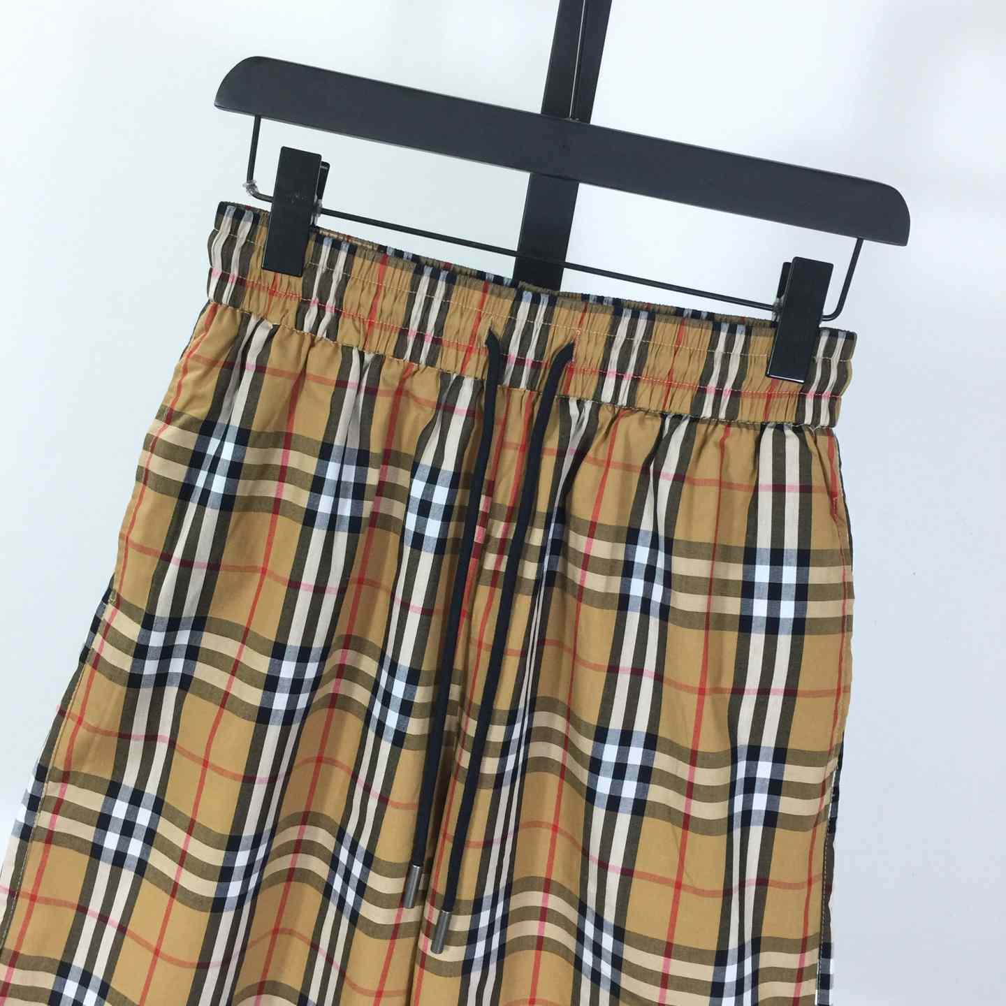 Burberry Check Shorts - EUR FASHION