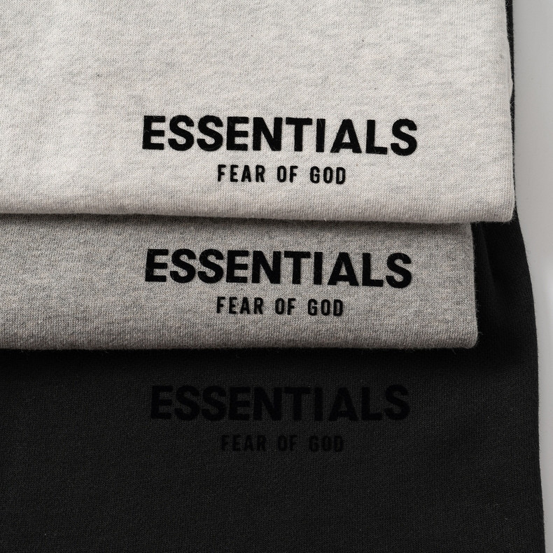 Fear of God Essentials Shorts - EUR FASHION
