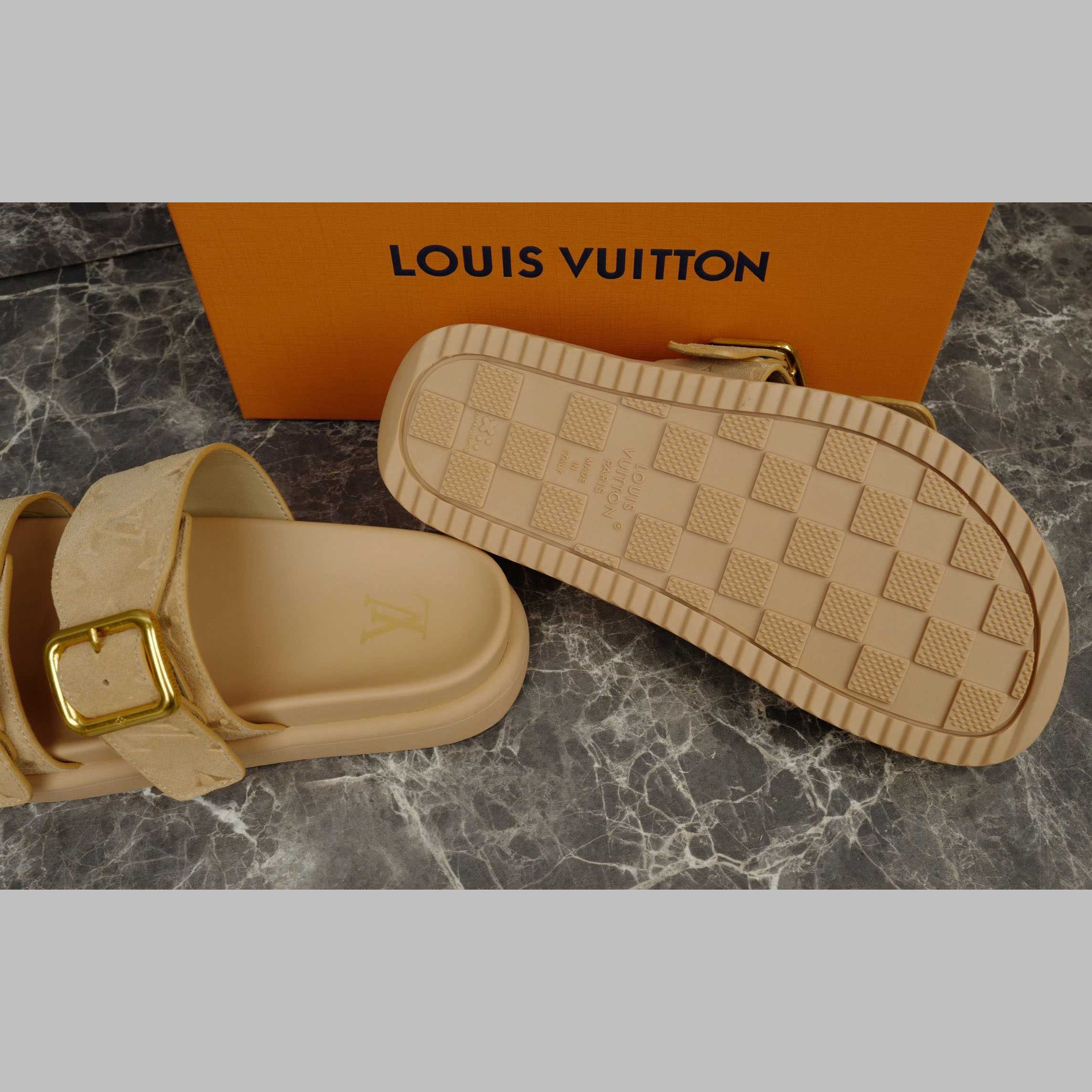 Louis Vuitton LV Venice Mule  1AHSKJ - EUR FASHION