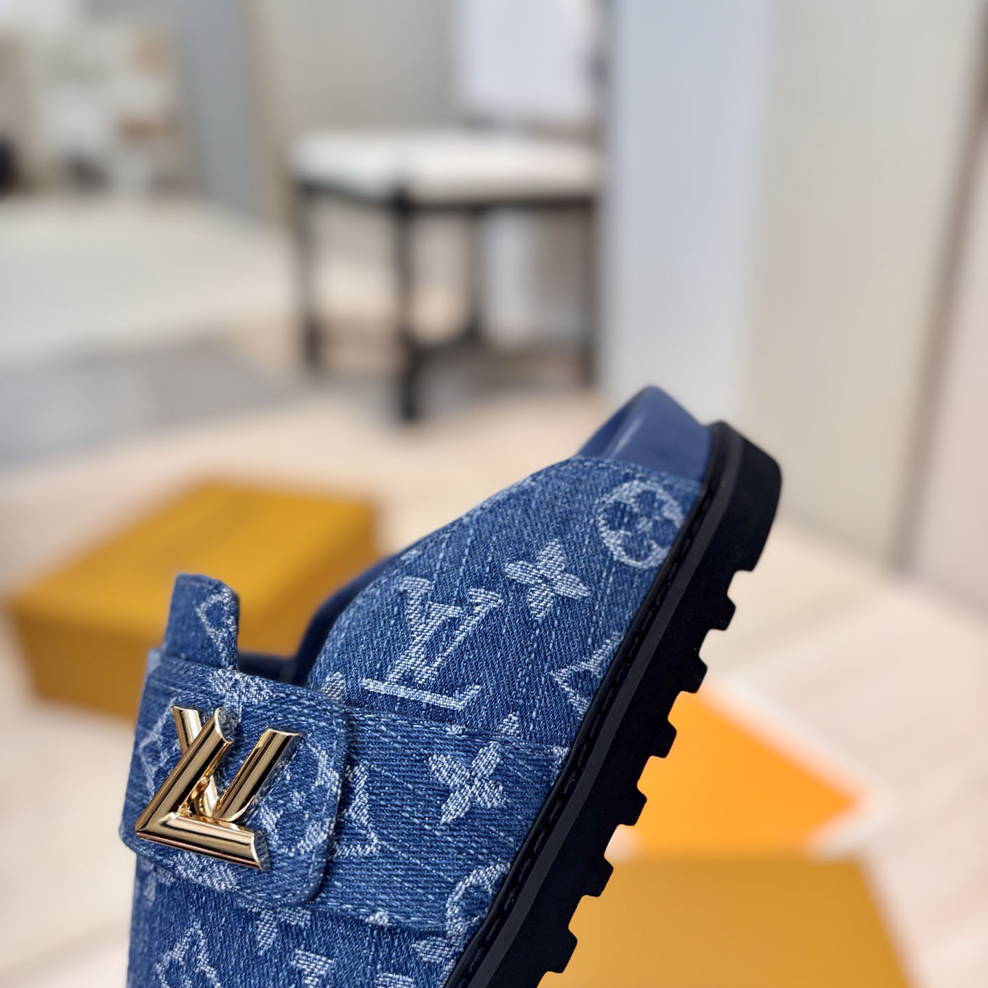 Louis Vuitton LV Cosy Comfort Mule  - EUR FASHION
