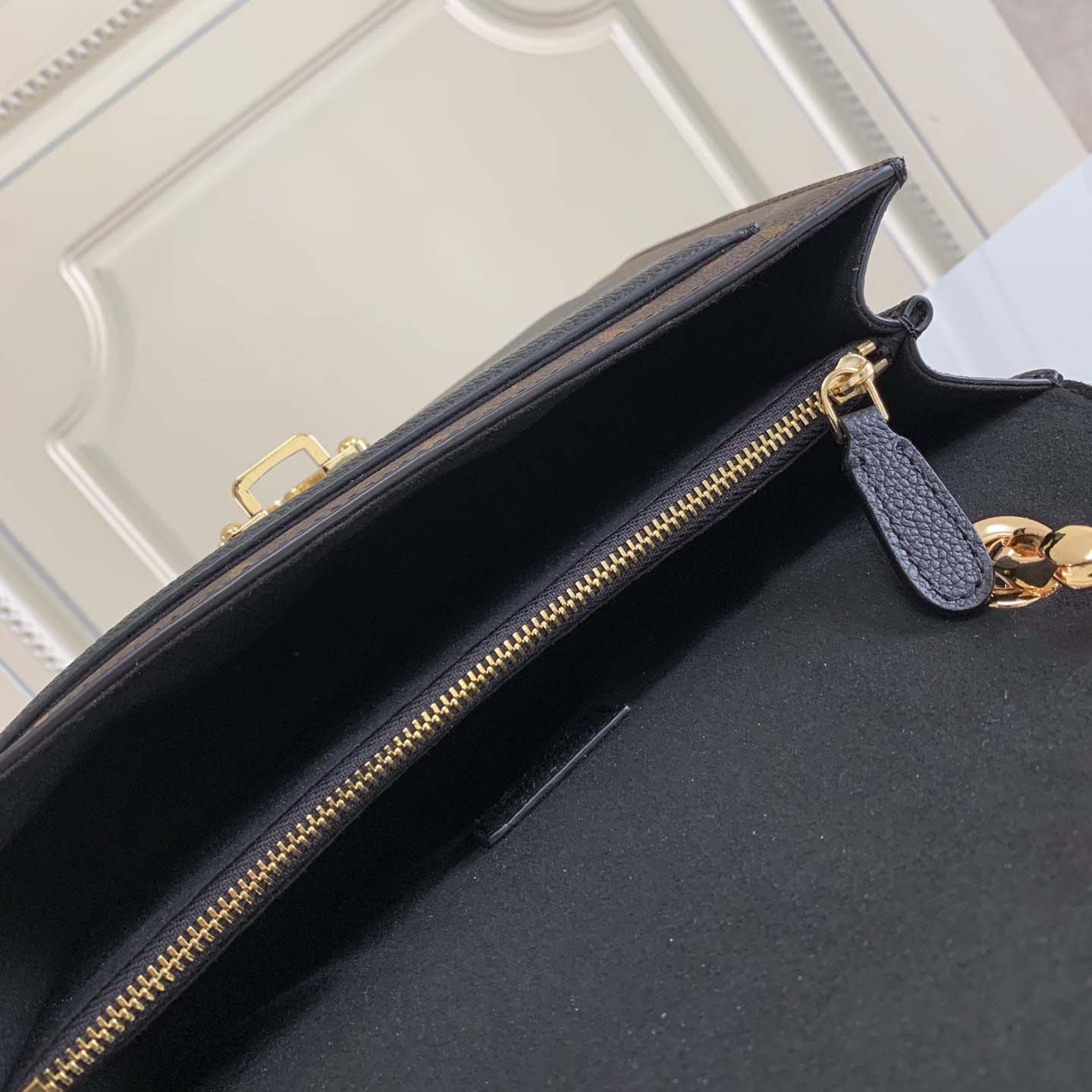 Louis Vuitton Victoire Monogram Bag  M41730 - EUR FASHION
