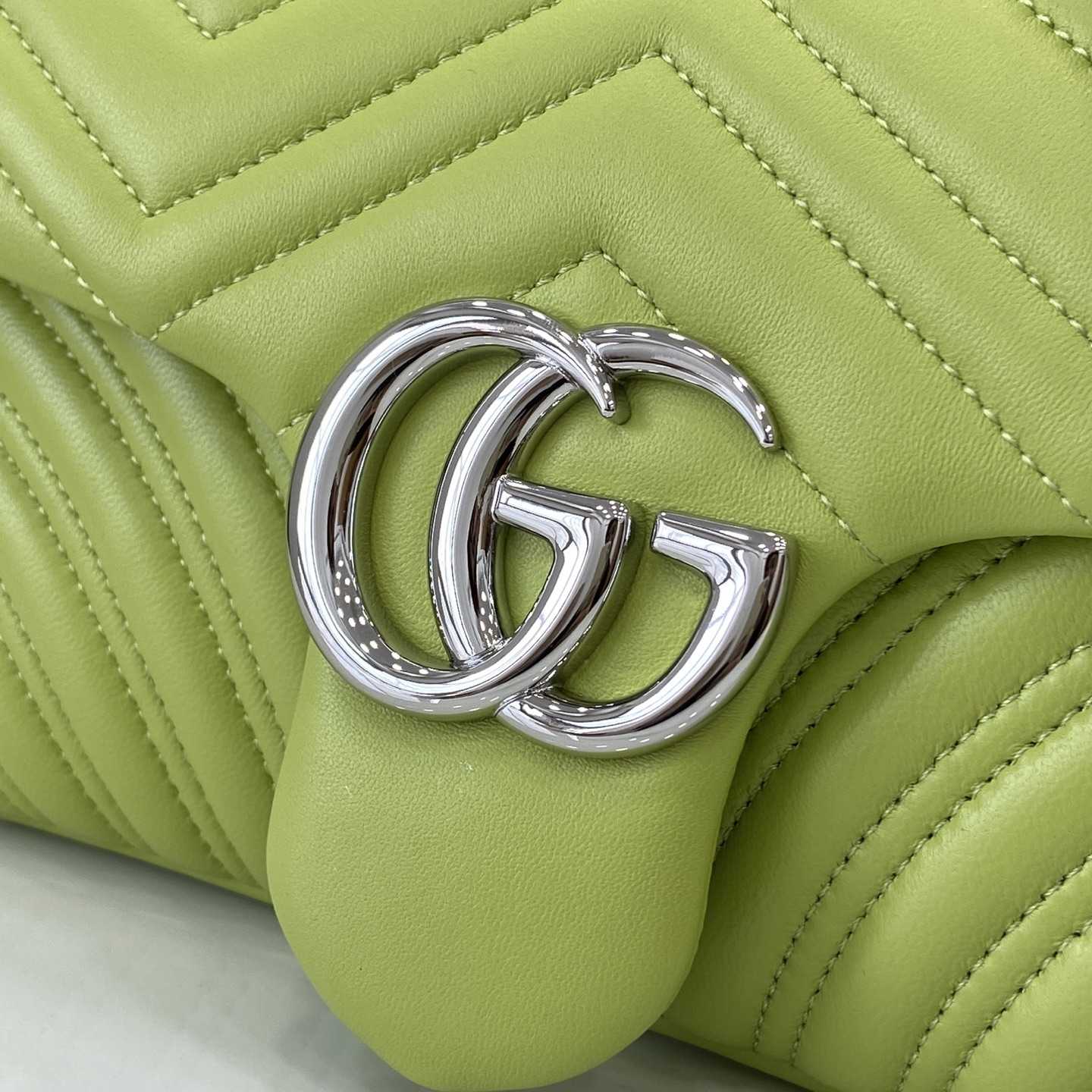 Gucci GG Marmont Medium Shoulder Bag - EUR FASHION