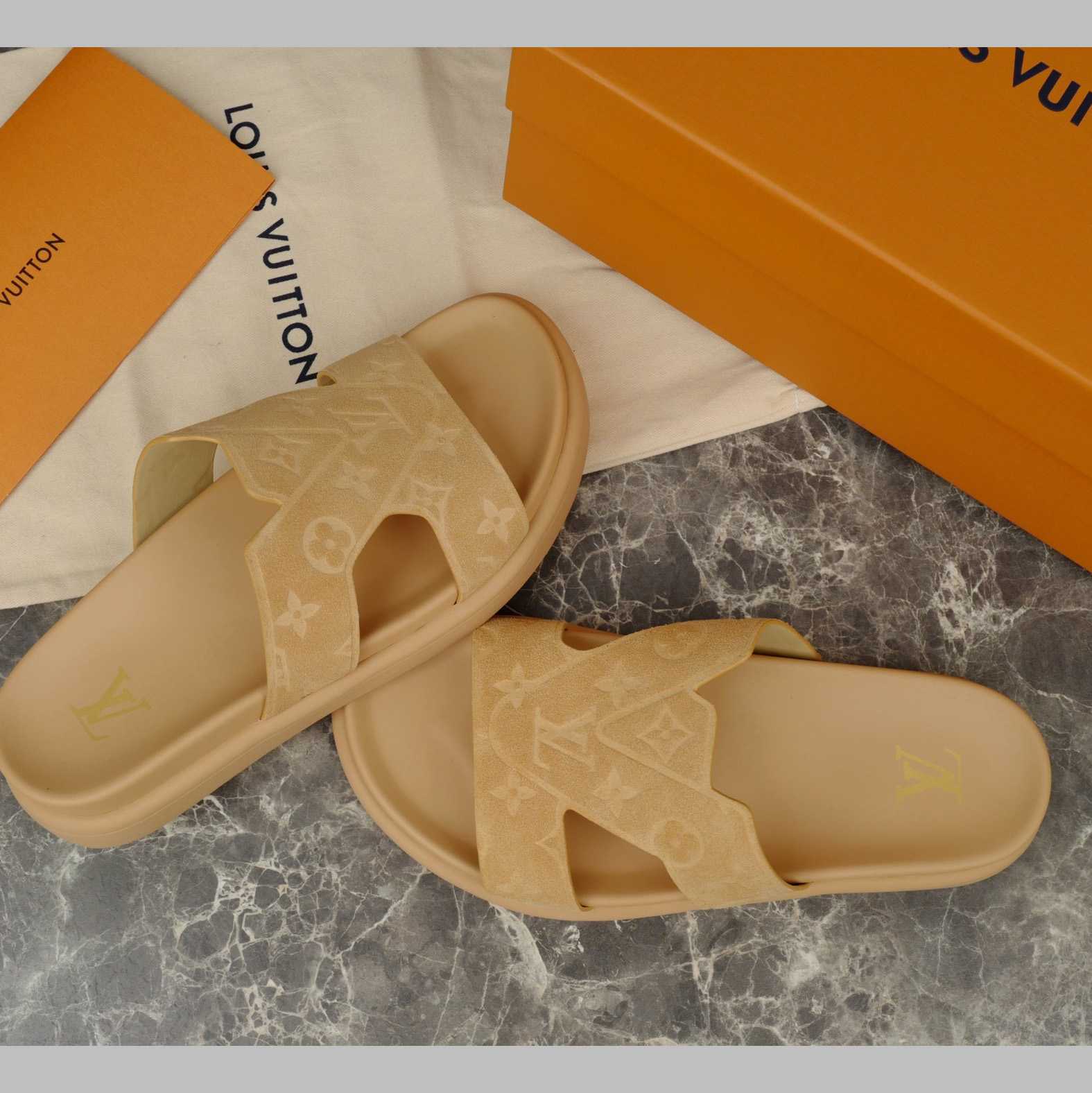 Louis Vuitton LV Oasis Mule   1AHSET - EUR FASHION