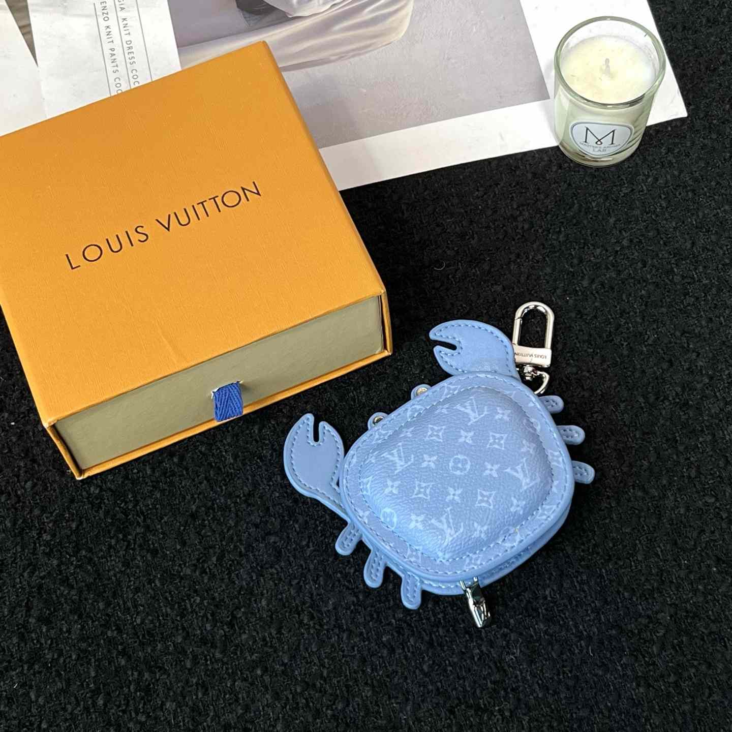 Louis Vuitton LV Crab Bag Charm   M02525 - EUR FASHION