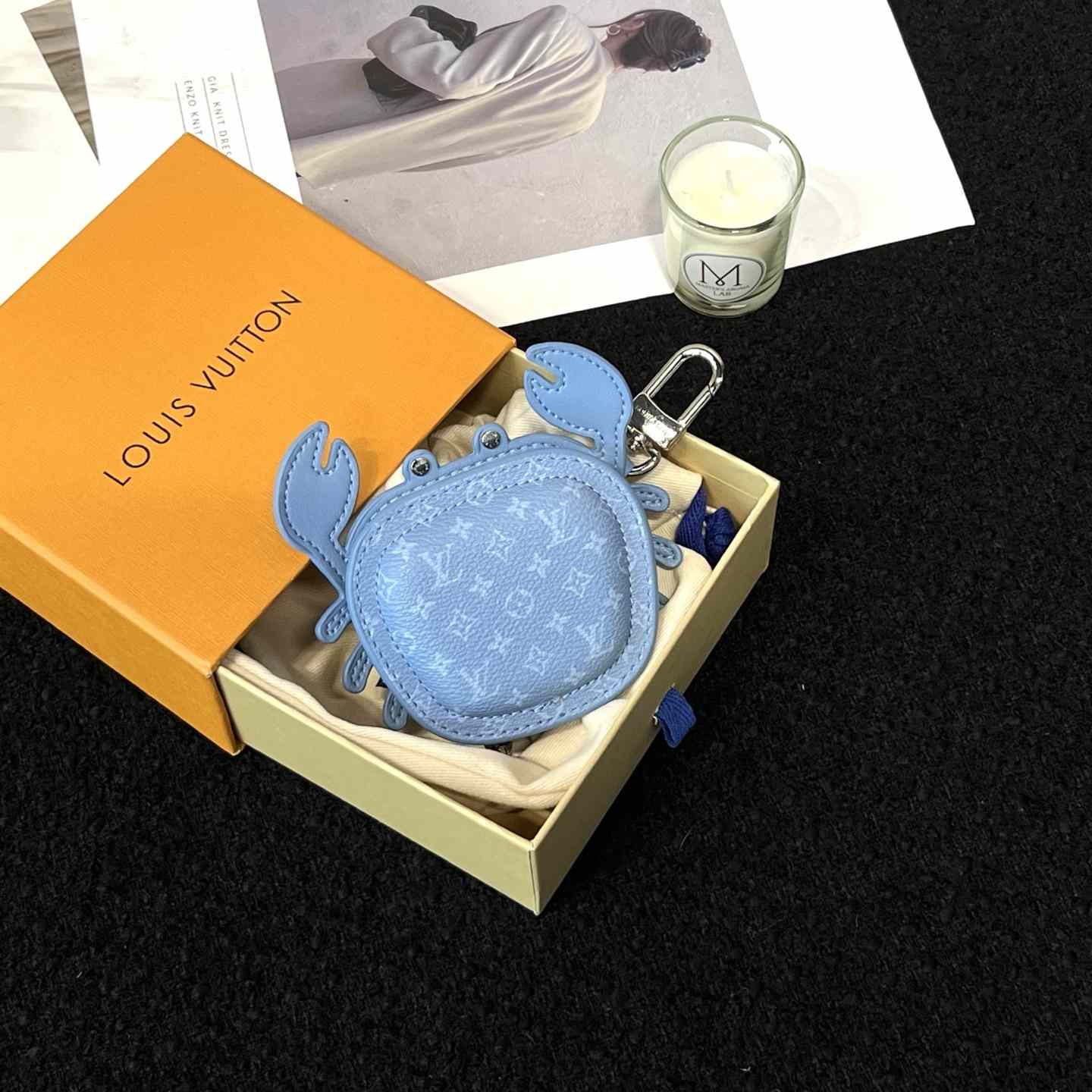 Louis Vuitton LV Crab Bag Charm   M02525 - EUR FASHION