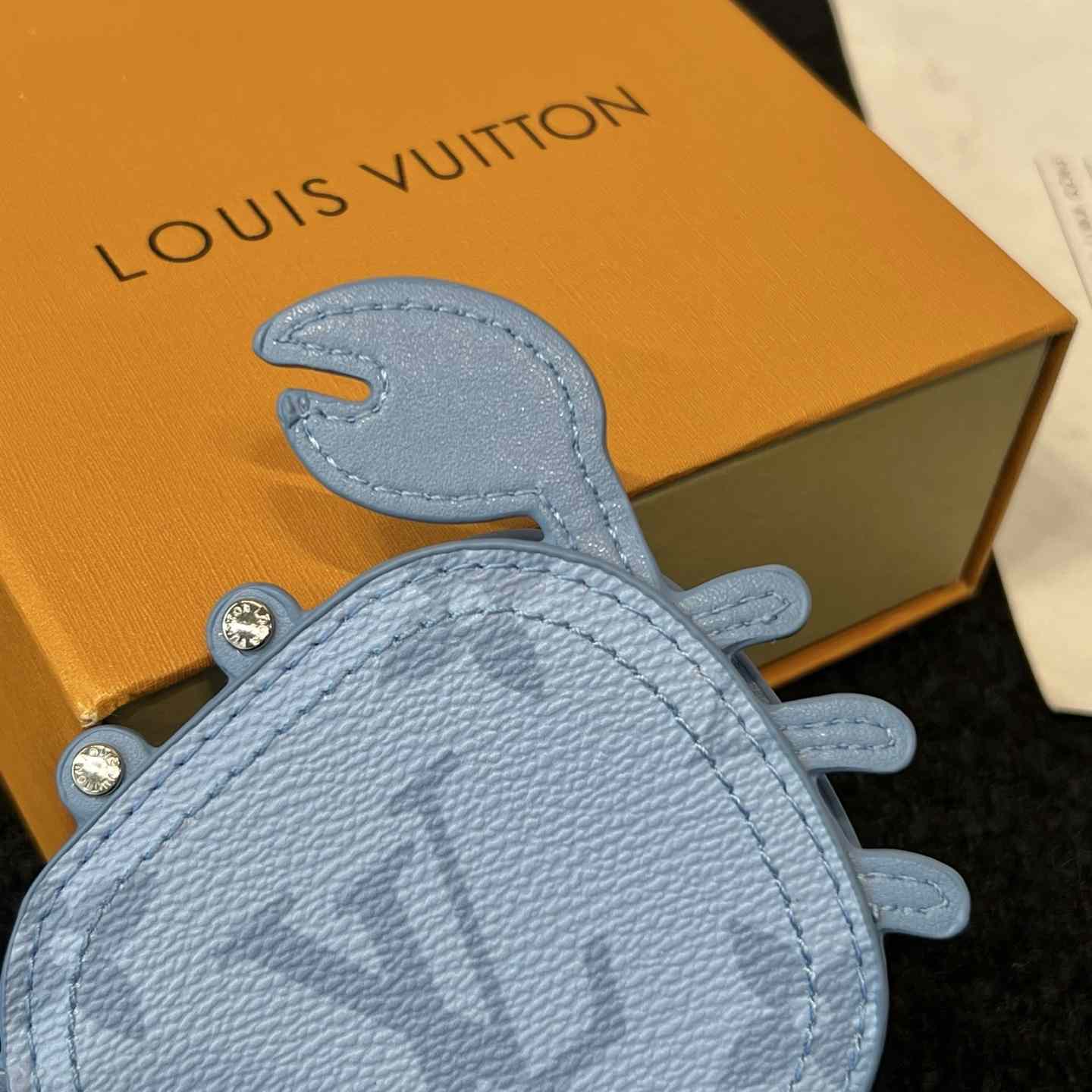 Louis Vuitton LV Crab Bag Charm   M02525 - EUR FASHION