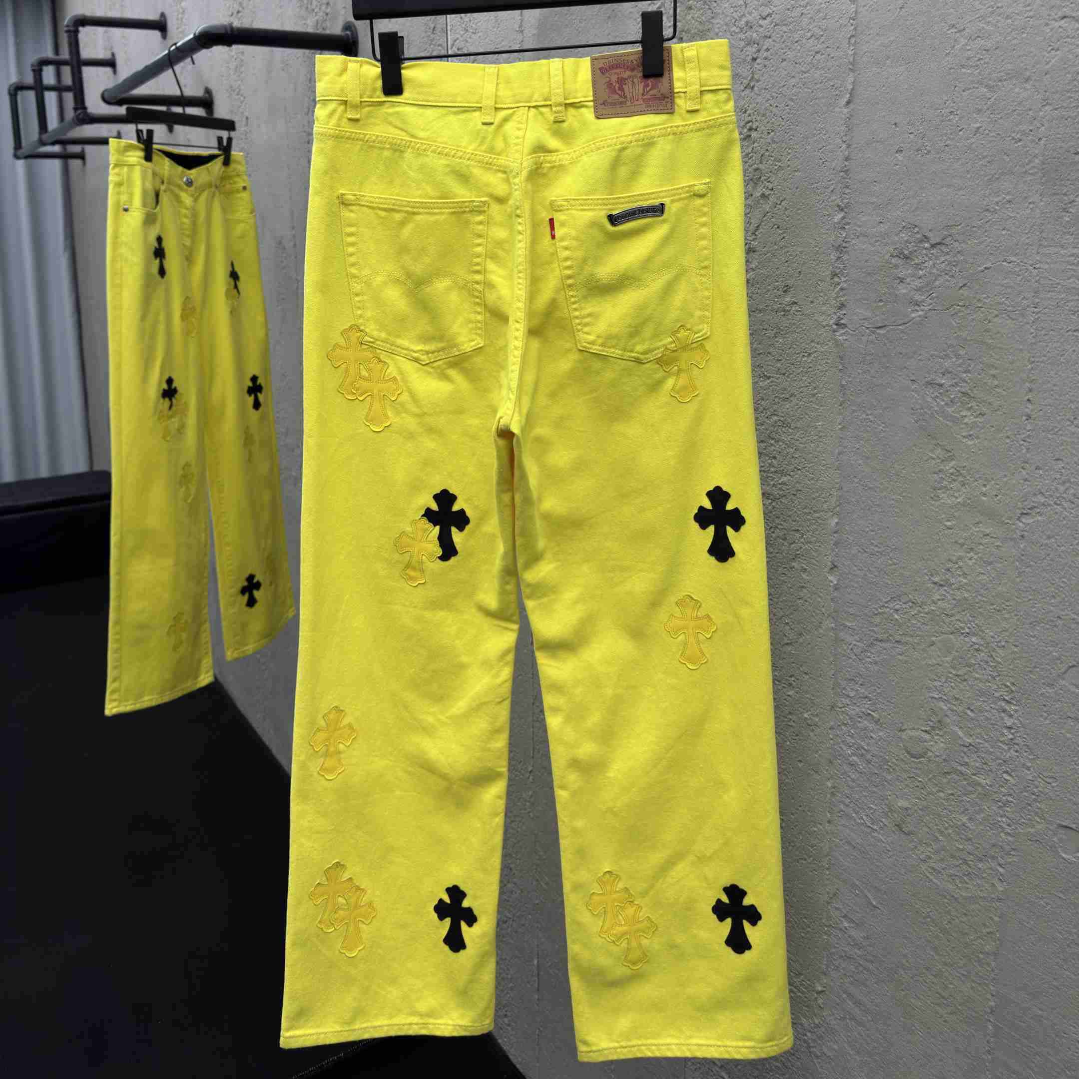 Chrome Hearts Jeans - EUR FASHION