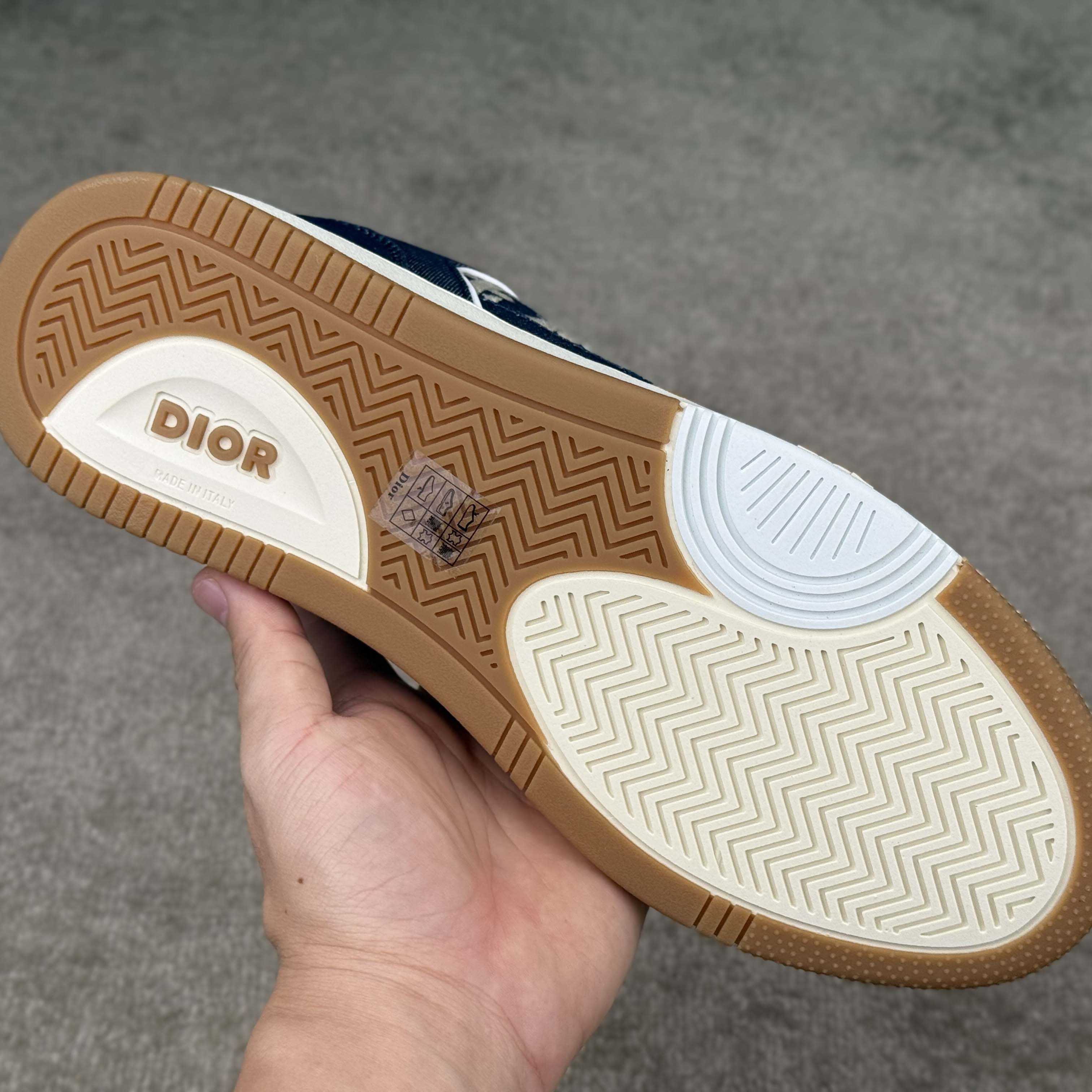Dior B27 Uptown Low-Top Sneaker   - EUR FASHION