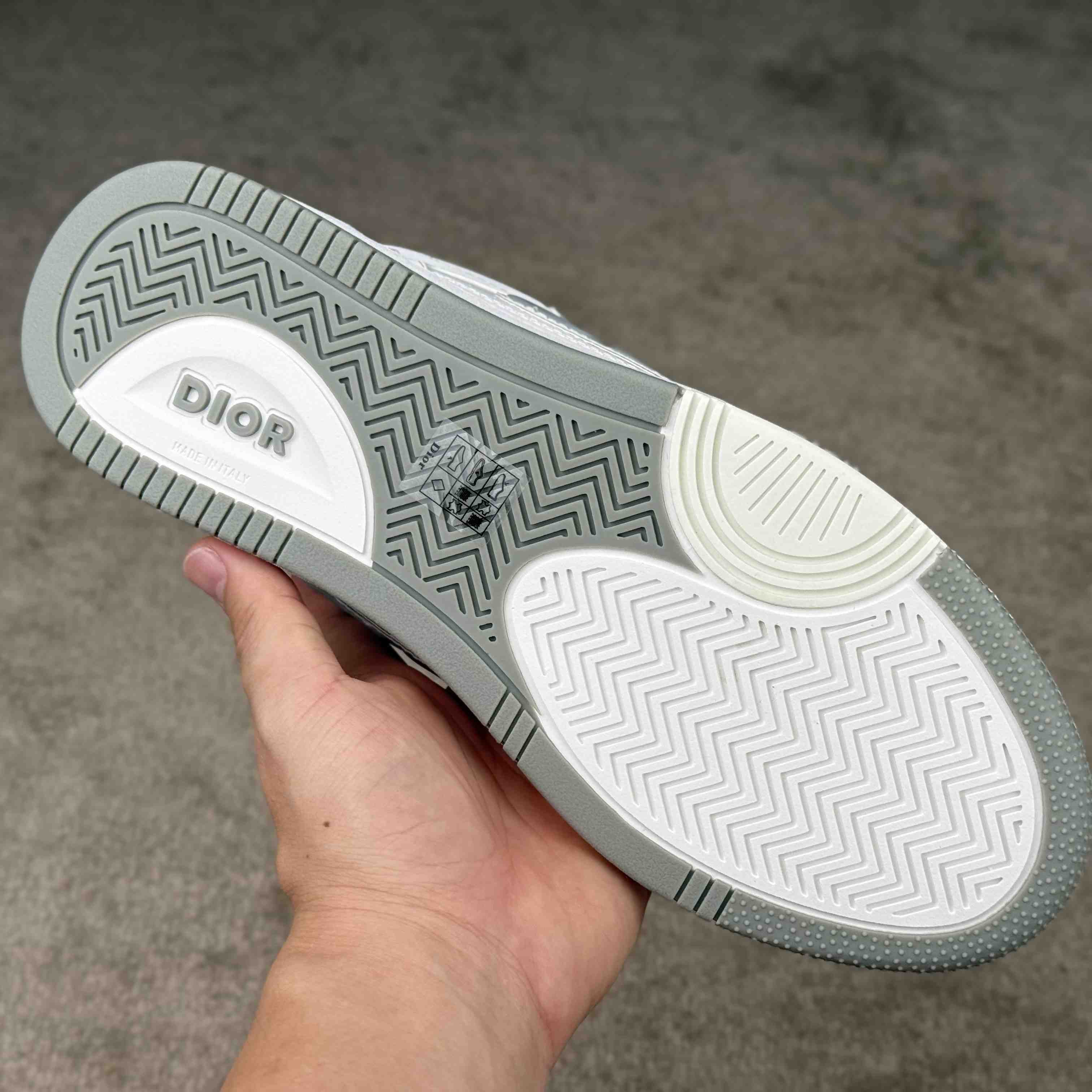 Dior B57 Dribble Low-Top Sneaker  - EUR FASHION