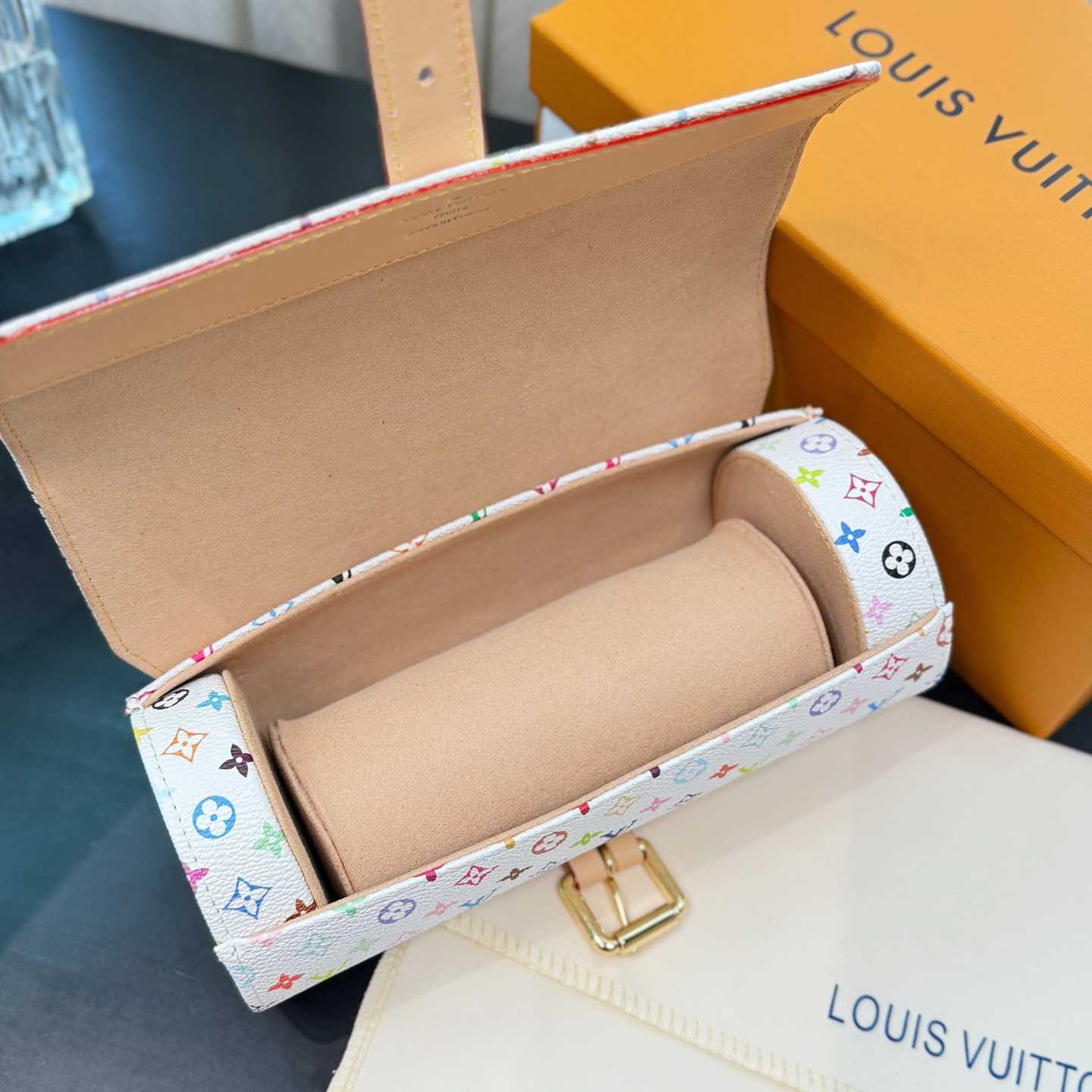 Louis Vuitton 3 Watch Case    - EUR FASHION
