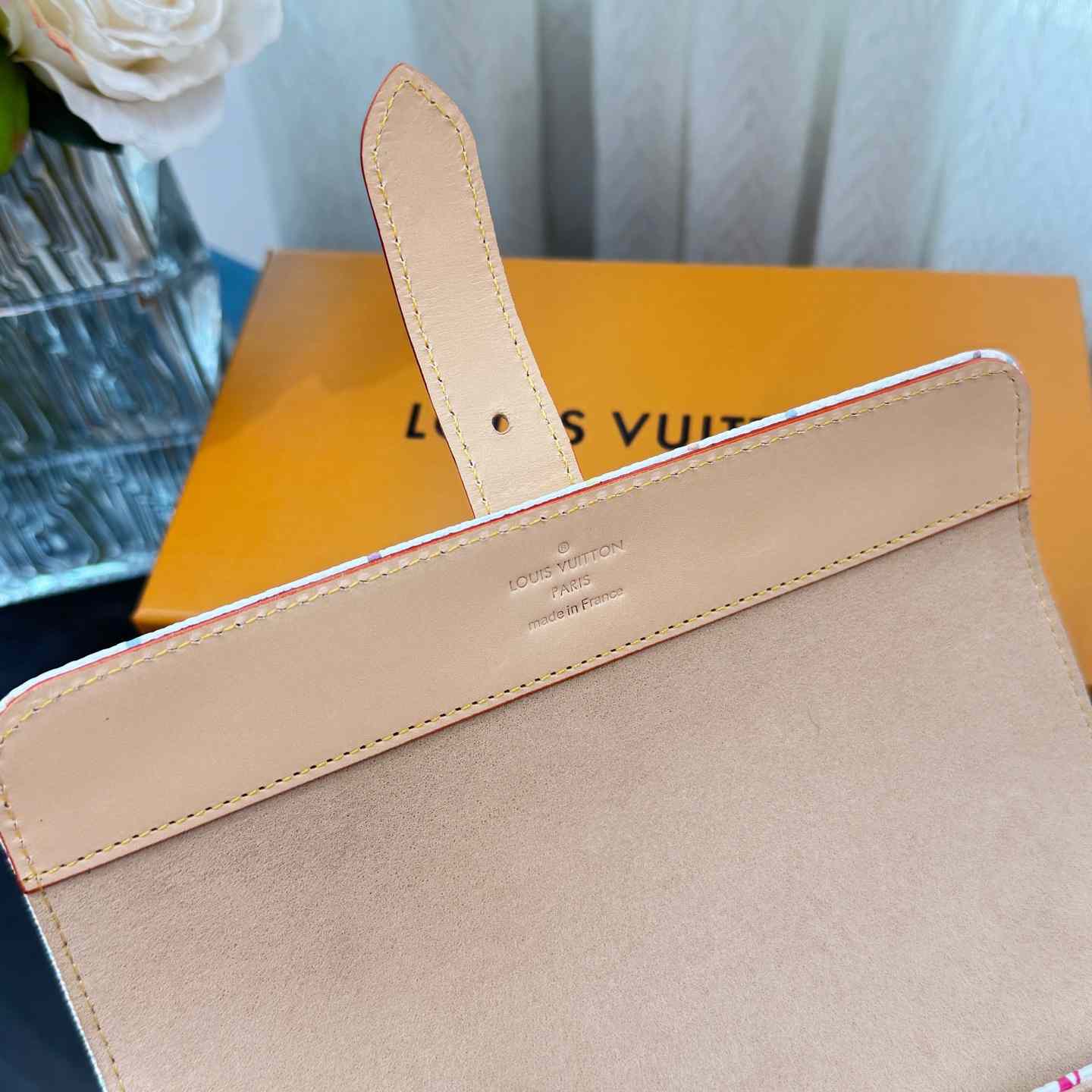 Louis Vuitton 3 Watch Case    - EUR FASHION