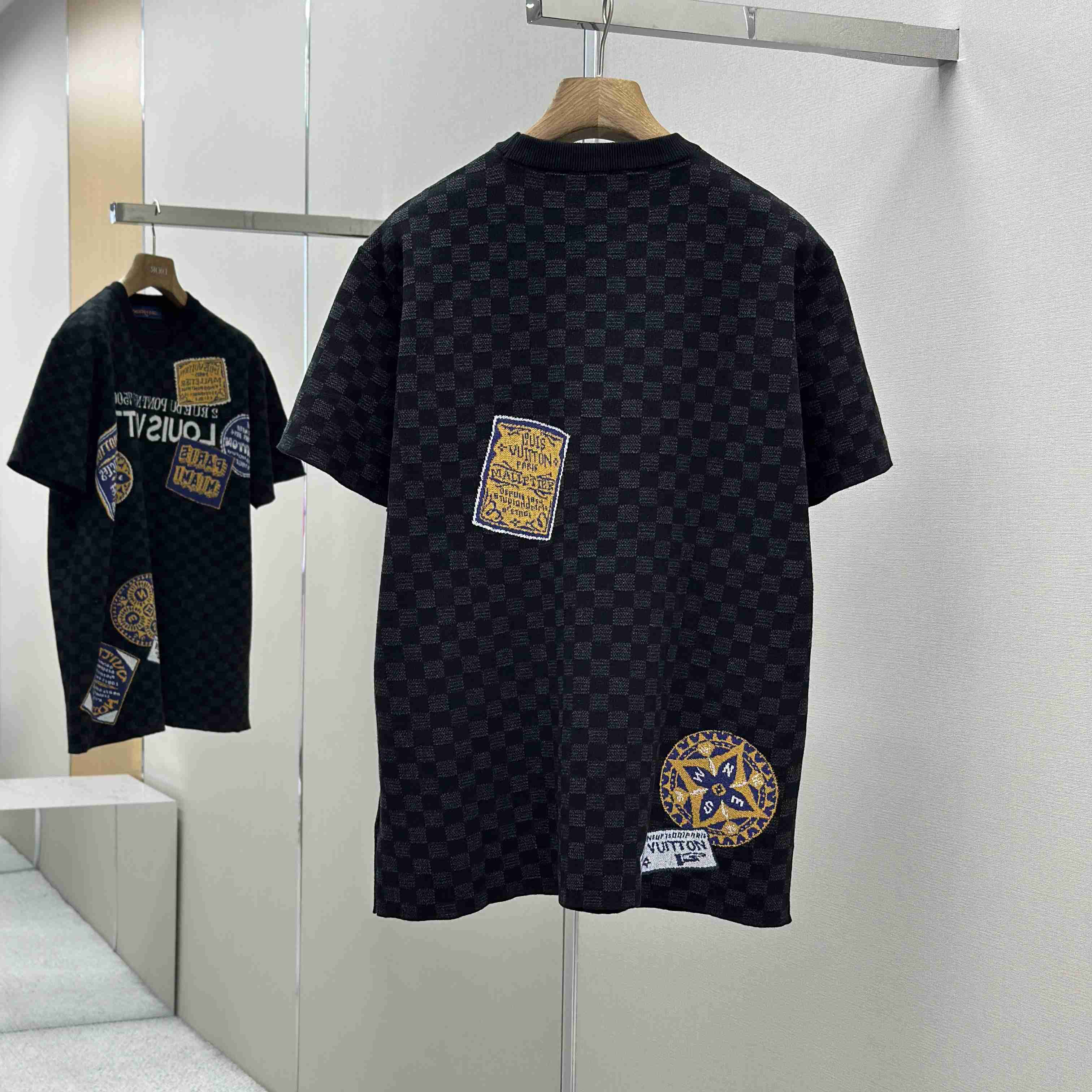 Louis Vuitton Jersey Jacquard T-Shirt   1AHW57 - EUR FASHION