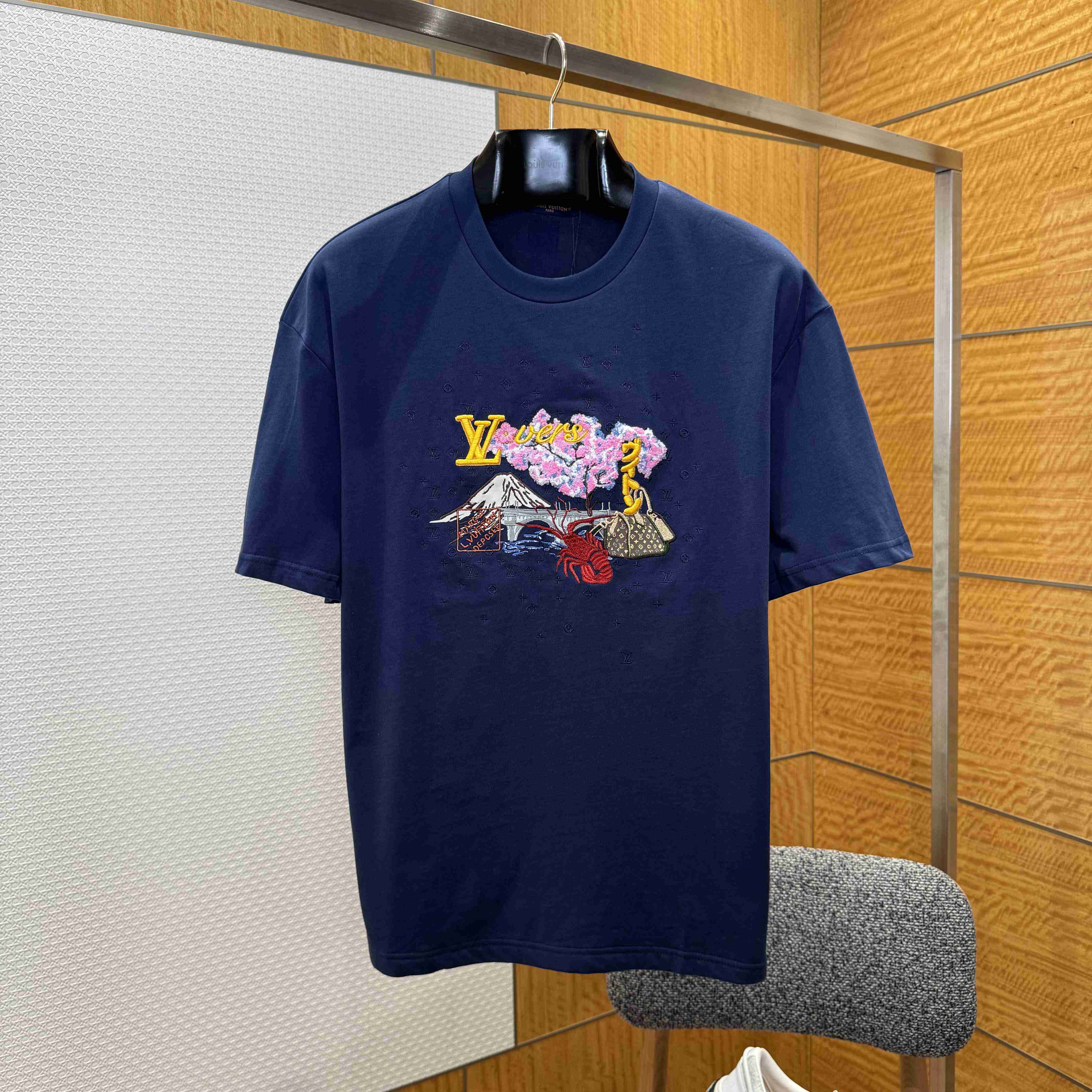 Louis Vuitton Embroidered T-Shirt   1AIMKV - EUR FASHION