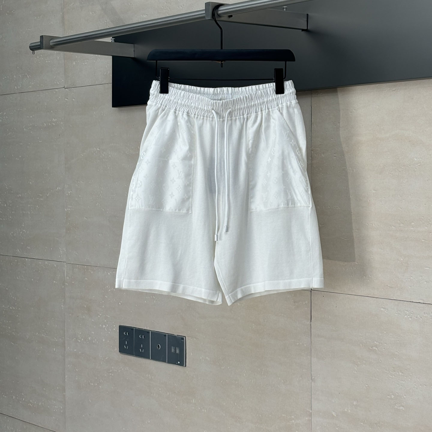 Louis Vuitton Shorts With Monogram Nylon Details   1AHVPK - EUR FASHION
