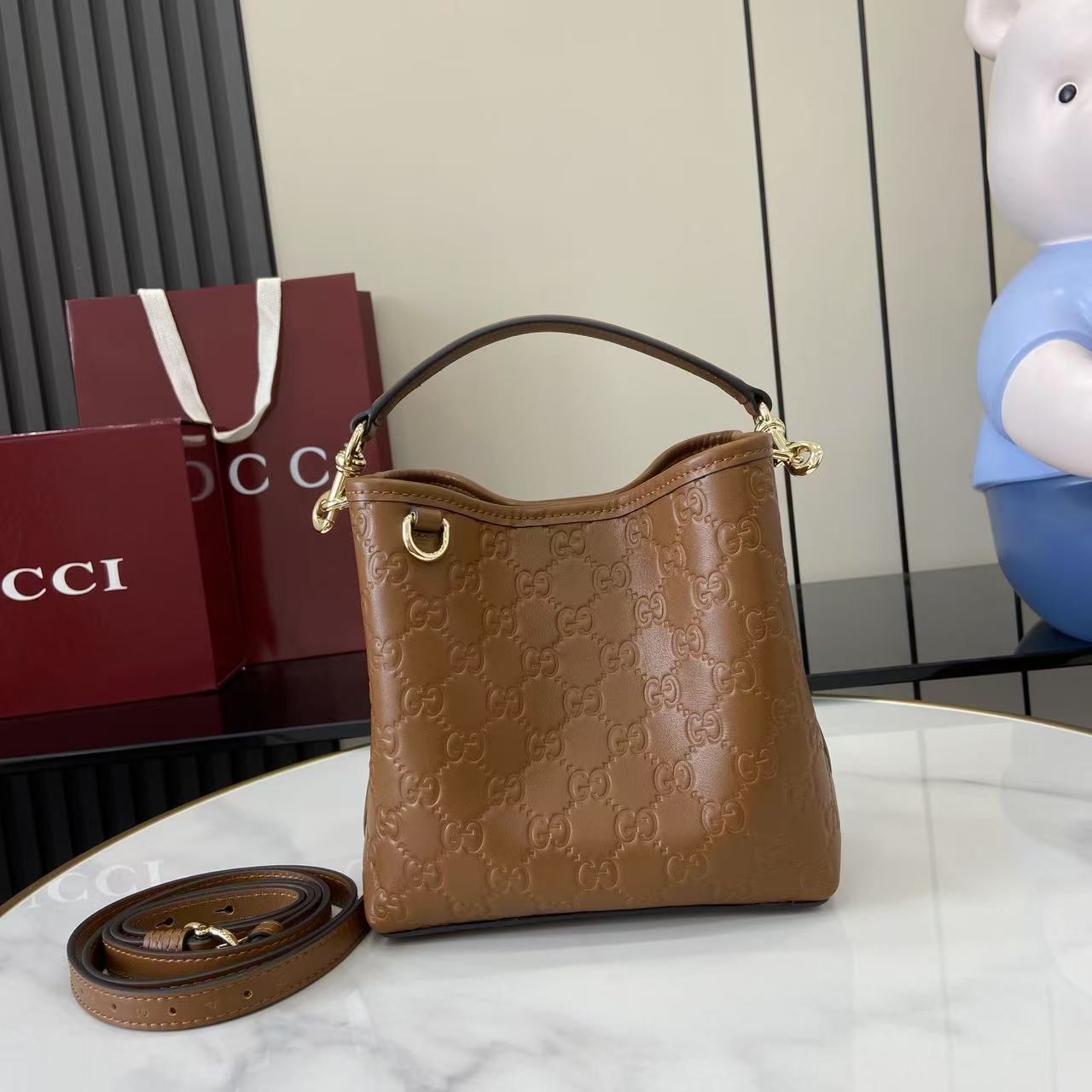 Gucci GG Emblem Small Bucket Bag  - EUR FASHION