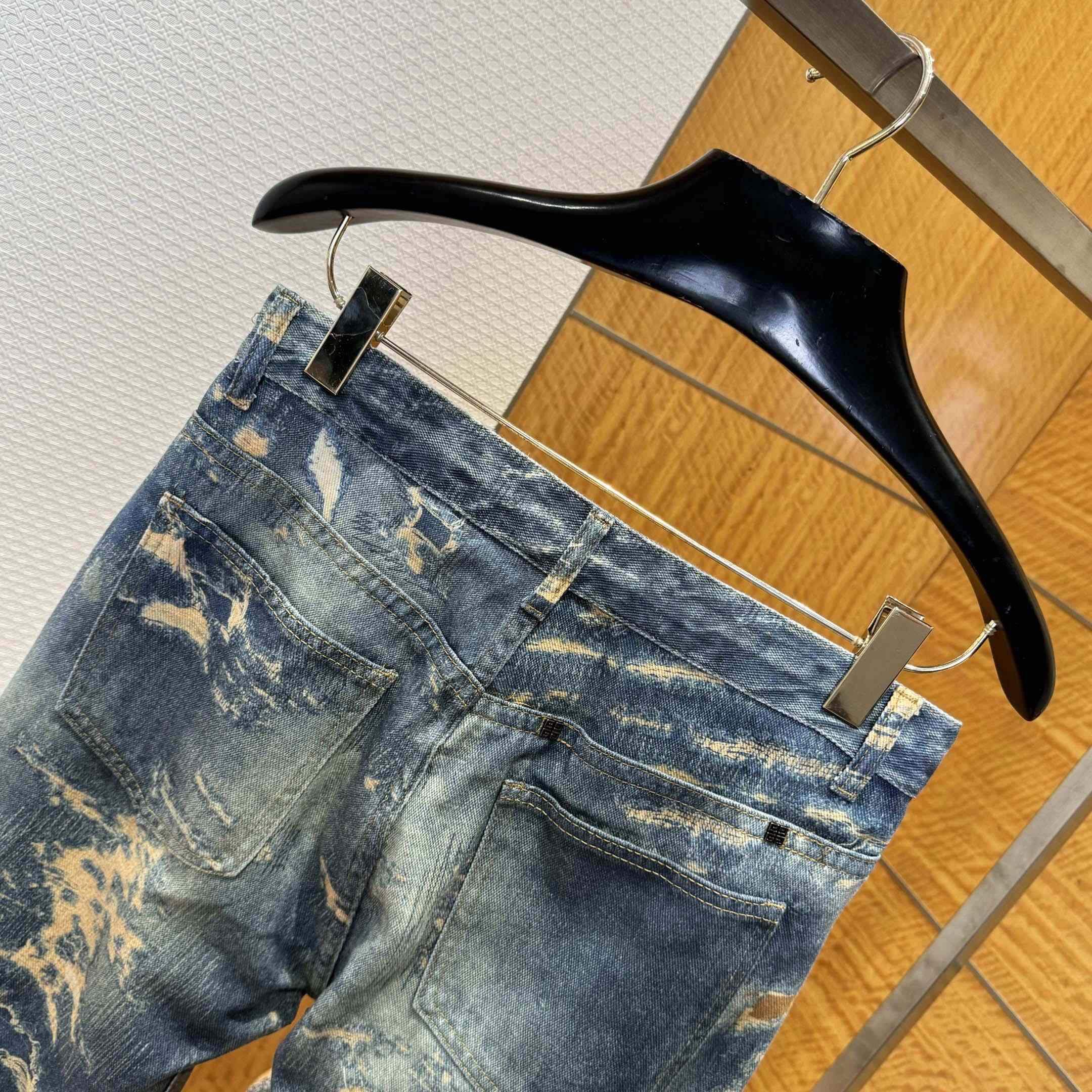 Givenchy Destroyed Distressed Jeans - EUR FASHION
