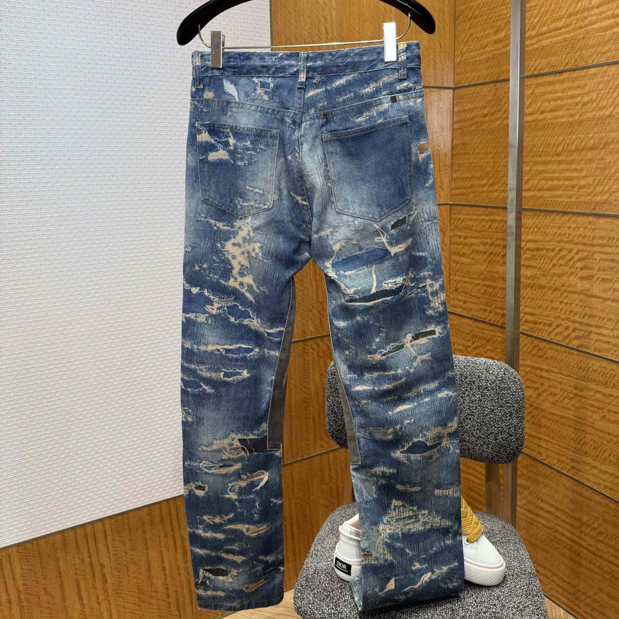 Givenchy Destroyed Distressed Jeans - EUR FASHION