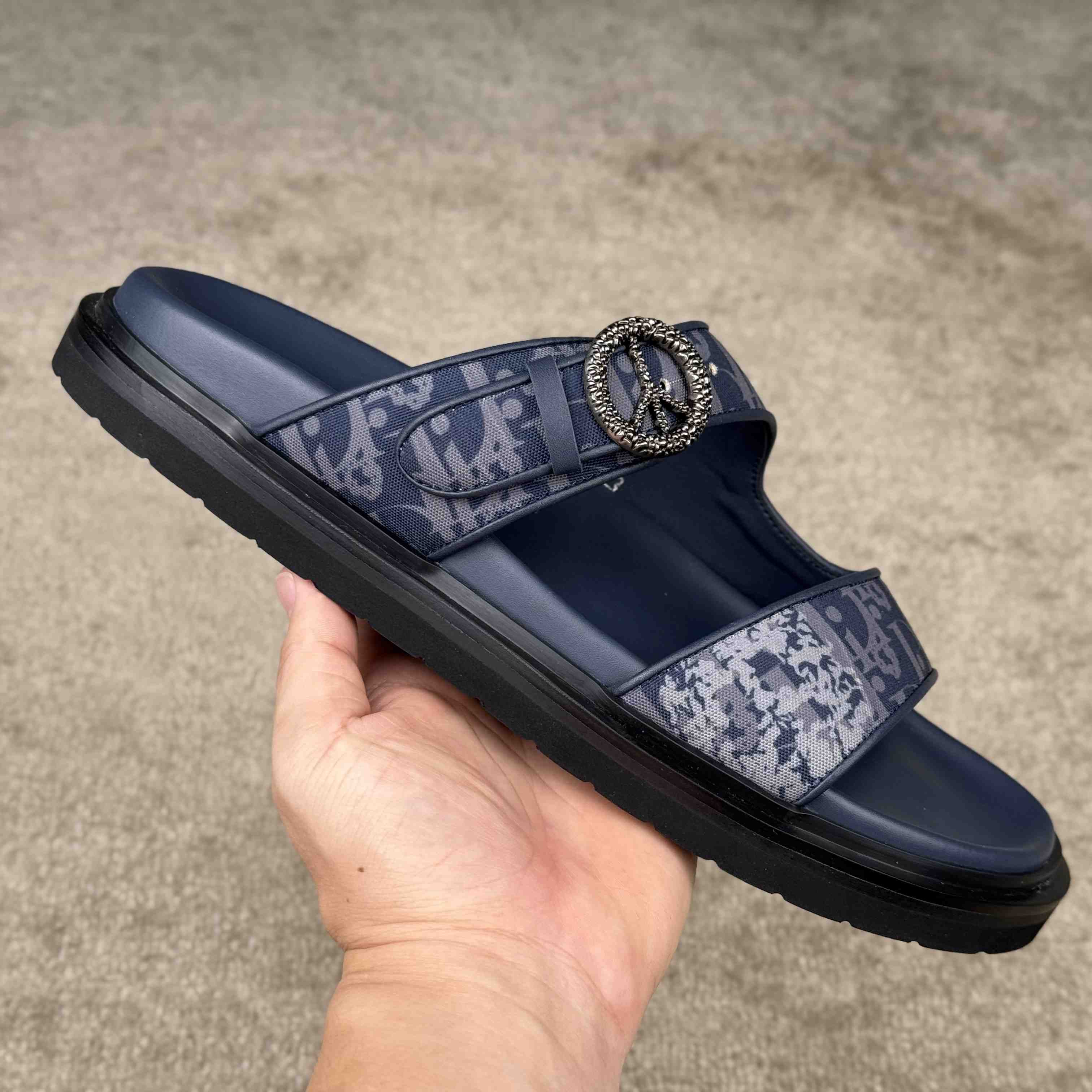 Denim Tears x Dior Aqua Sandal 'Dior Tears - Peace Sign' - EUR FASHION