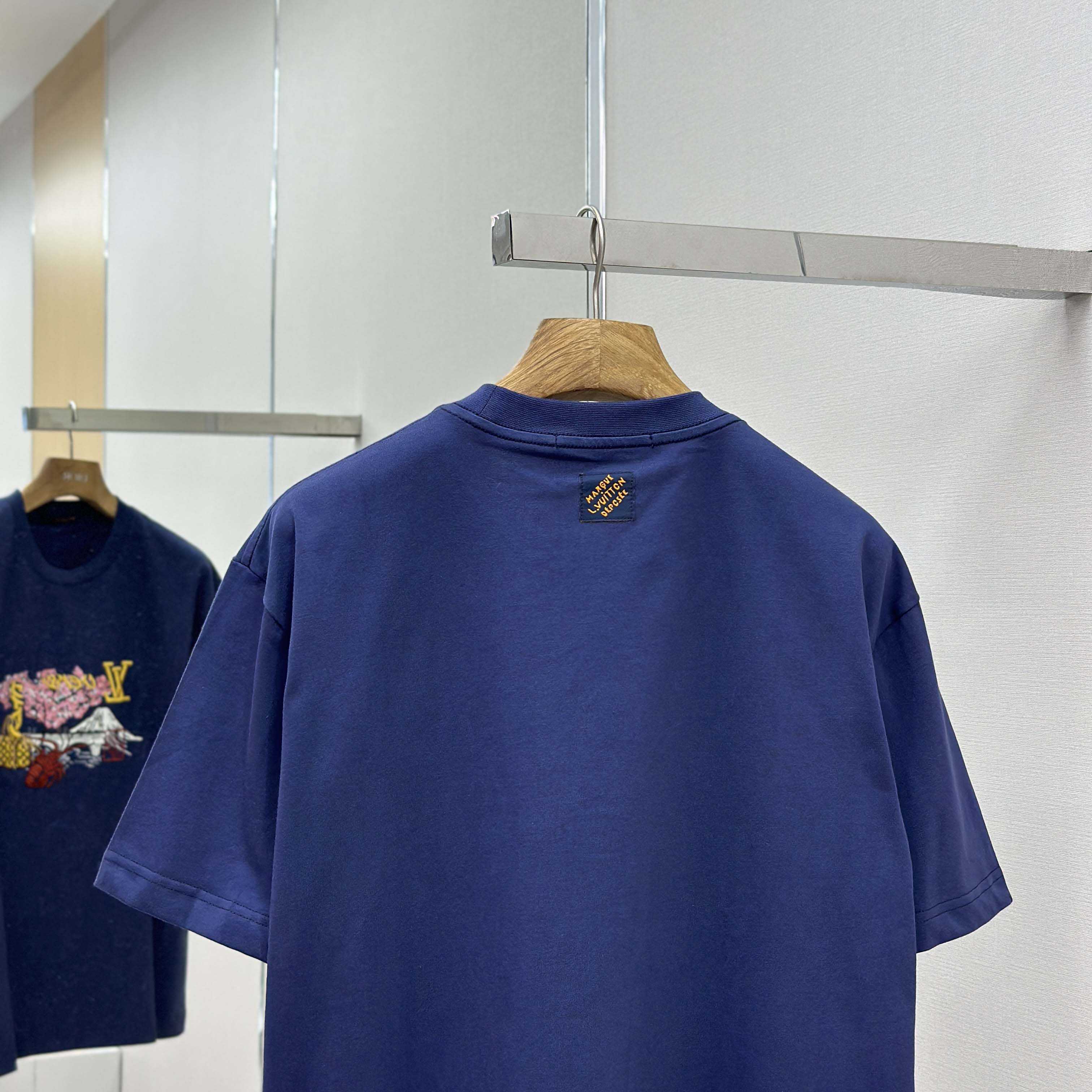Louis Vuitton Embroidered T-Shirt   1AIMKV - EUR FASHION