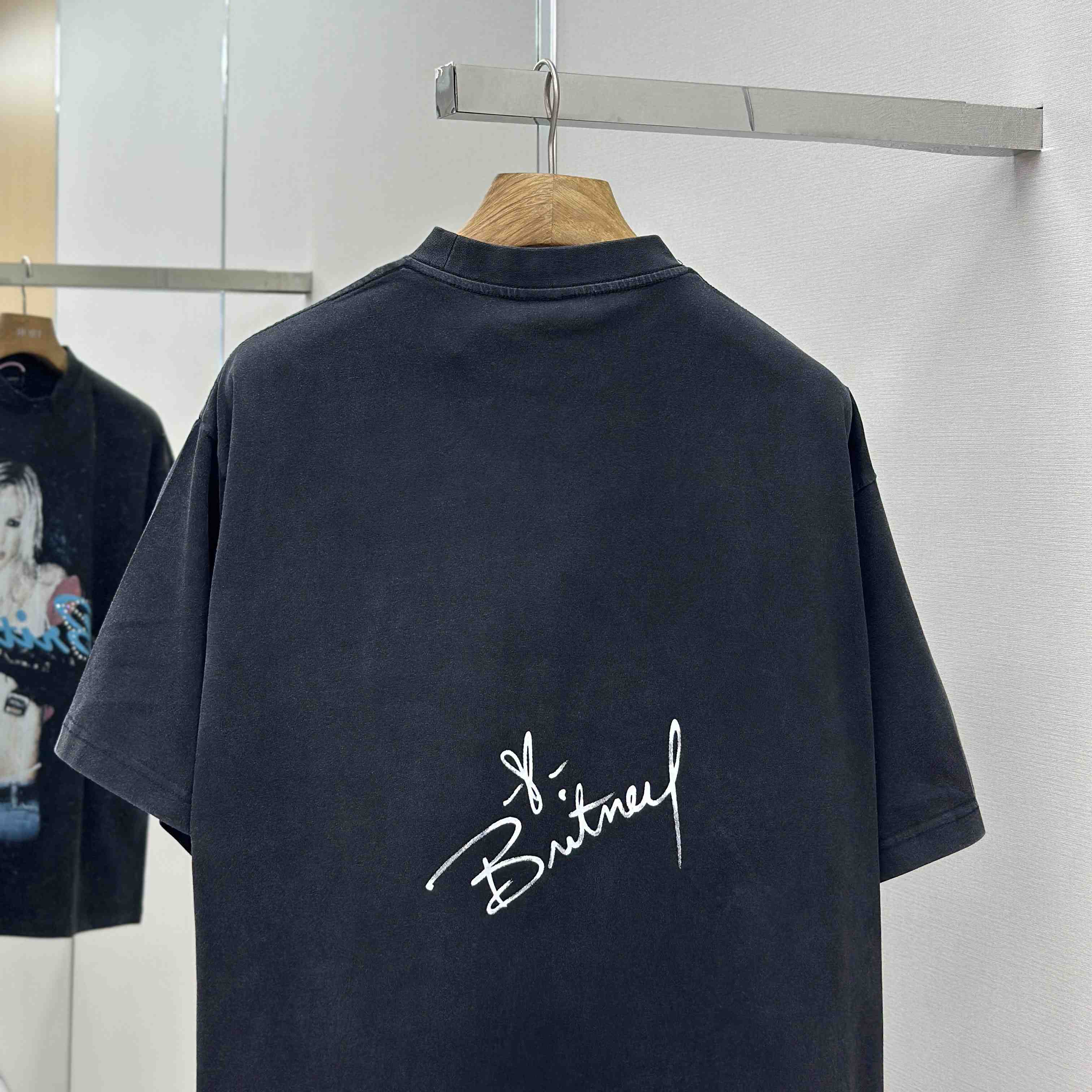 Balenciaga Music | Britney Spears Series Oversized T-Shirt In Faded Black - EUR FASHION