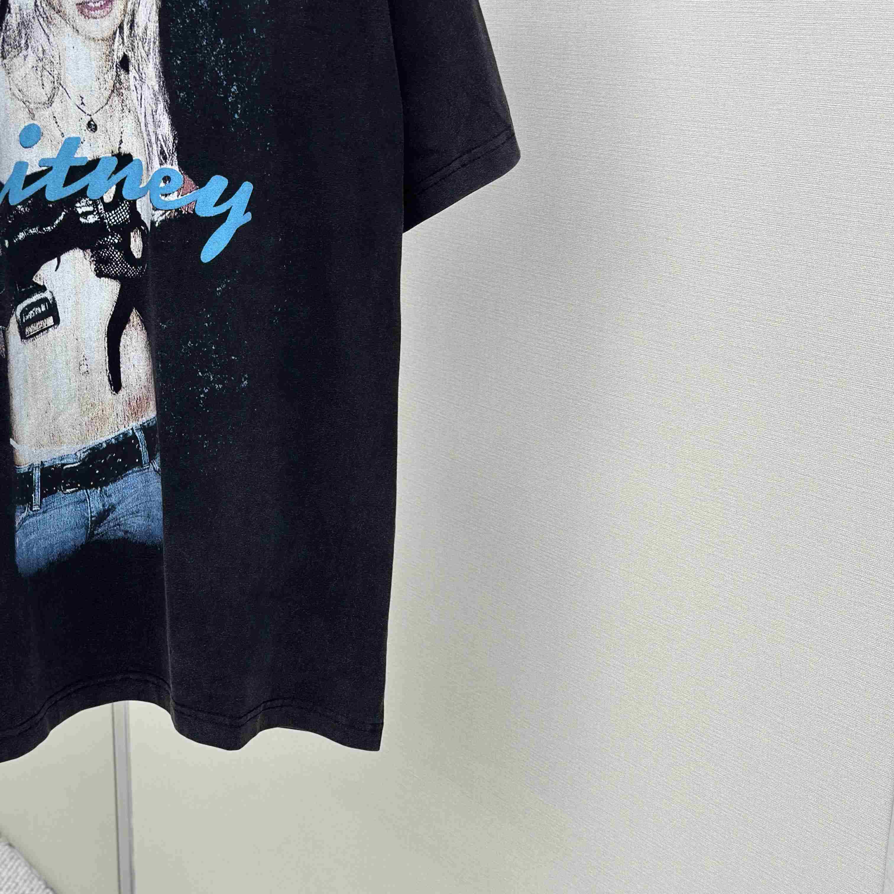 Balenciaga Music | Britney Spears Series Oversized T-Shirt In Faded Black - EUR FASHION