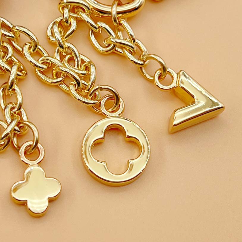 Louis Vuitton Blooming Flowers Chain Bag Charm   M01414 - EUR FASHION